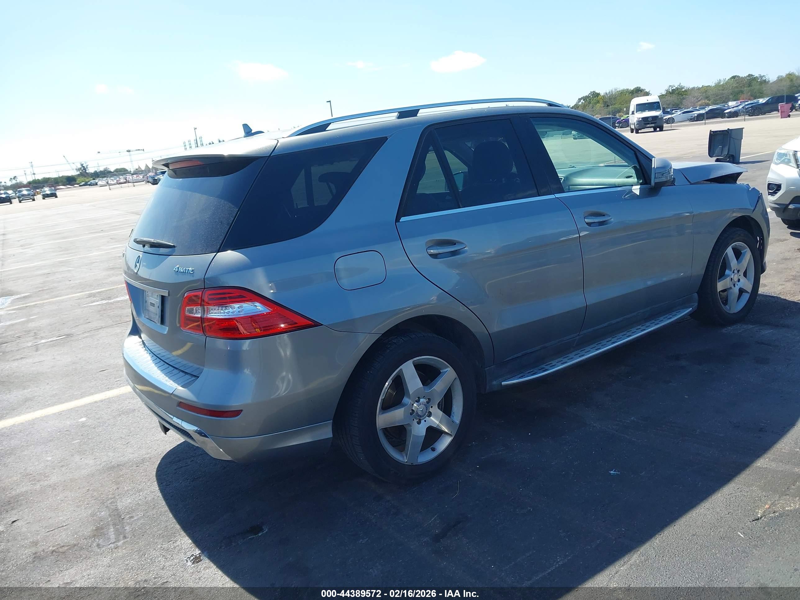 MERCEDES-BENZ ML image 4