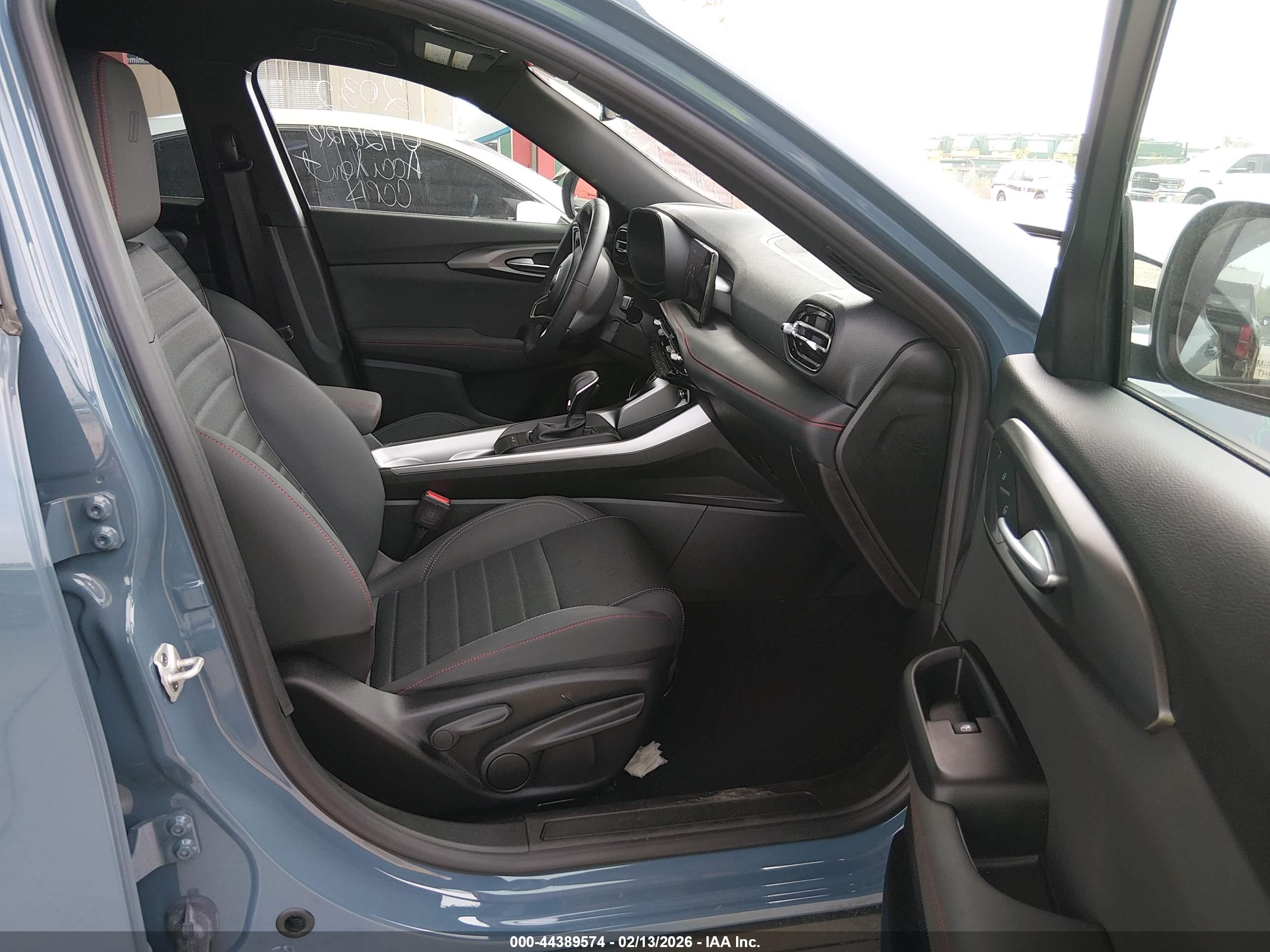 DODGE HORNET image 5