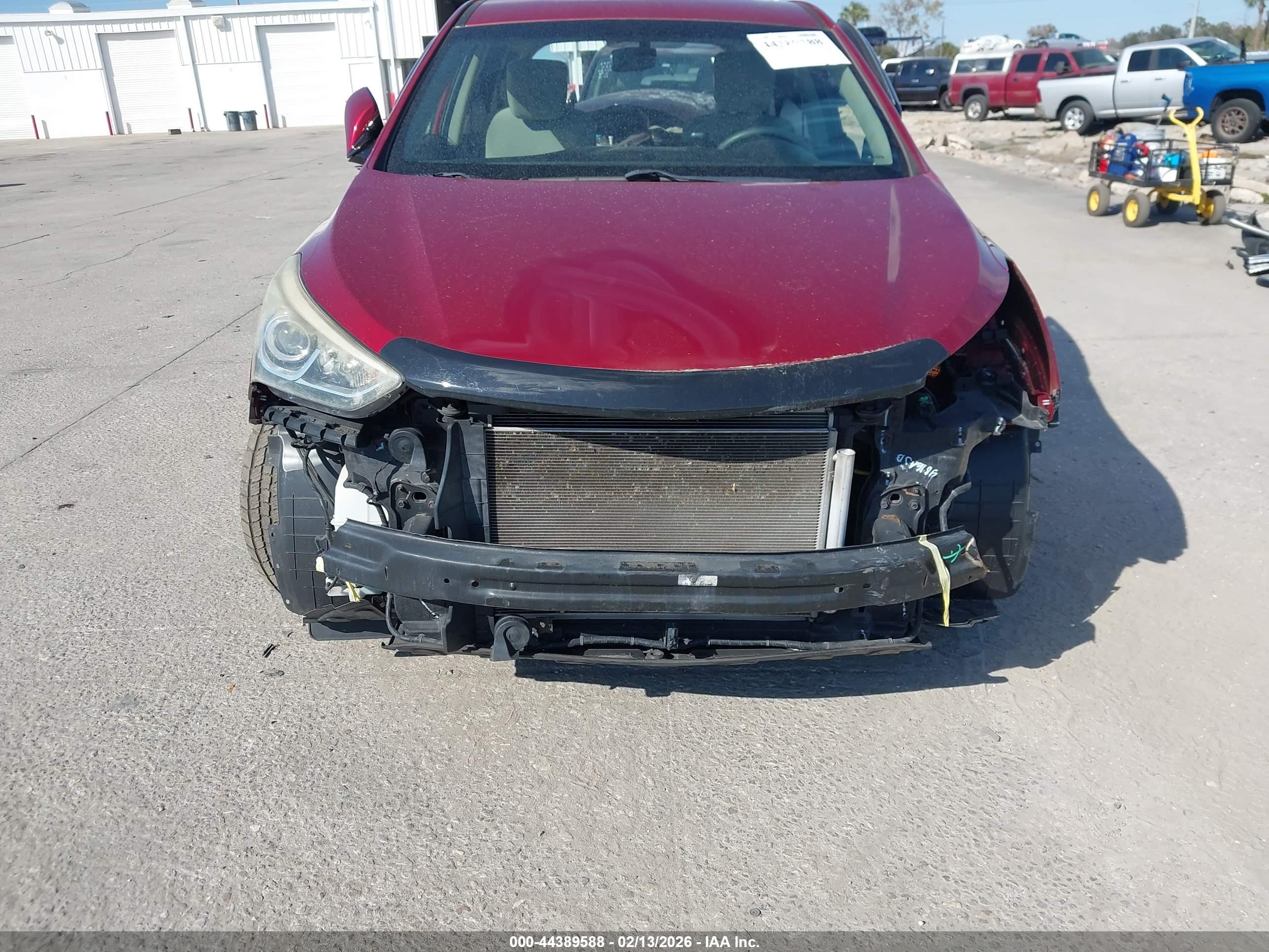 HYUNDAI SANTA image 6