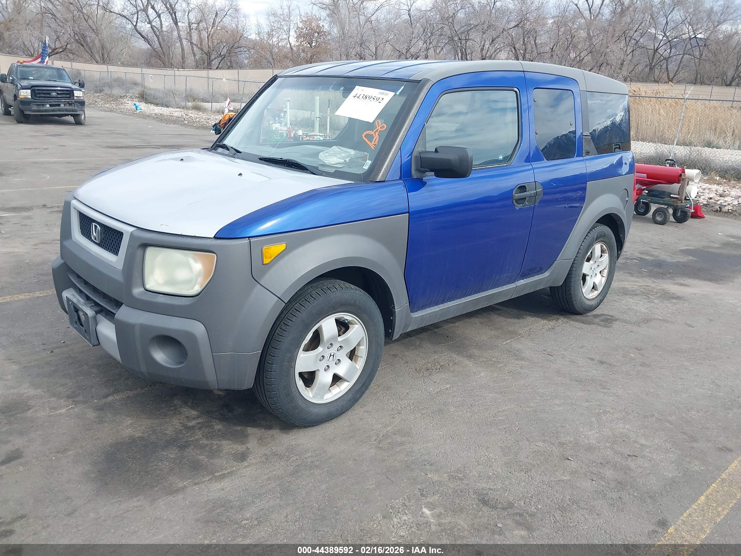 HONDA ELEMENT image 2