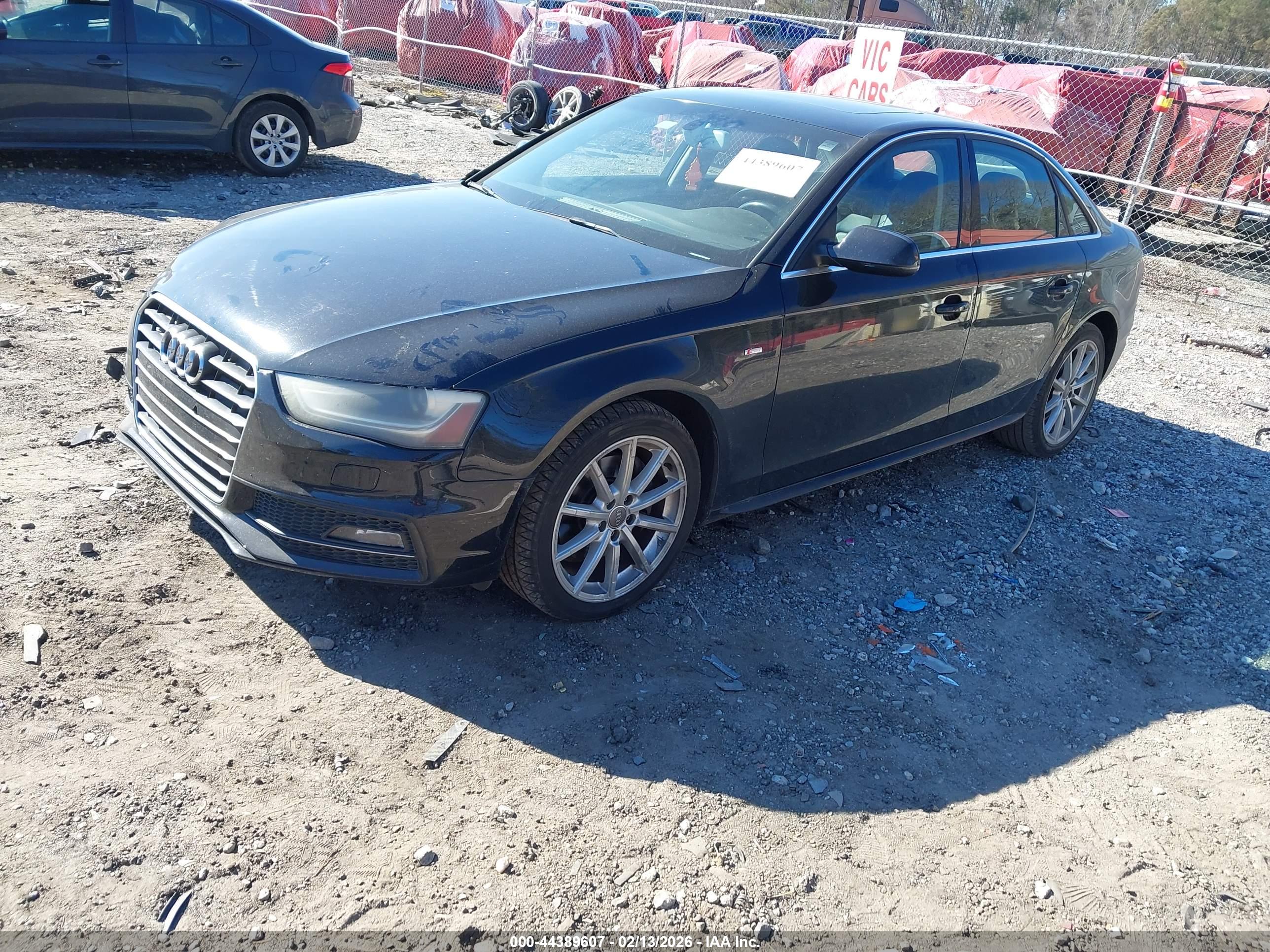 AUDI A4 image 2