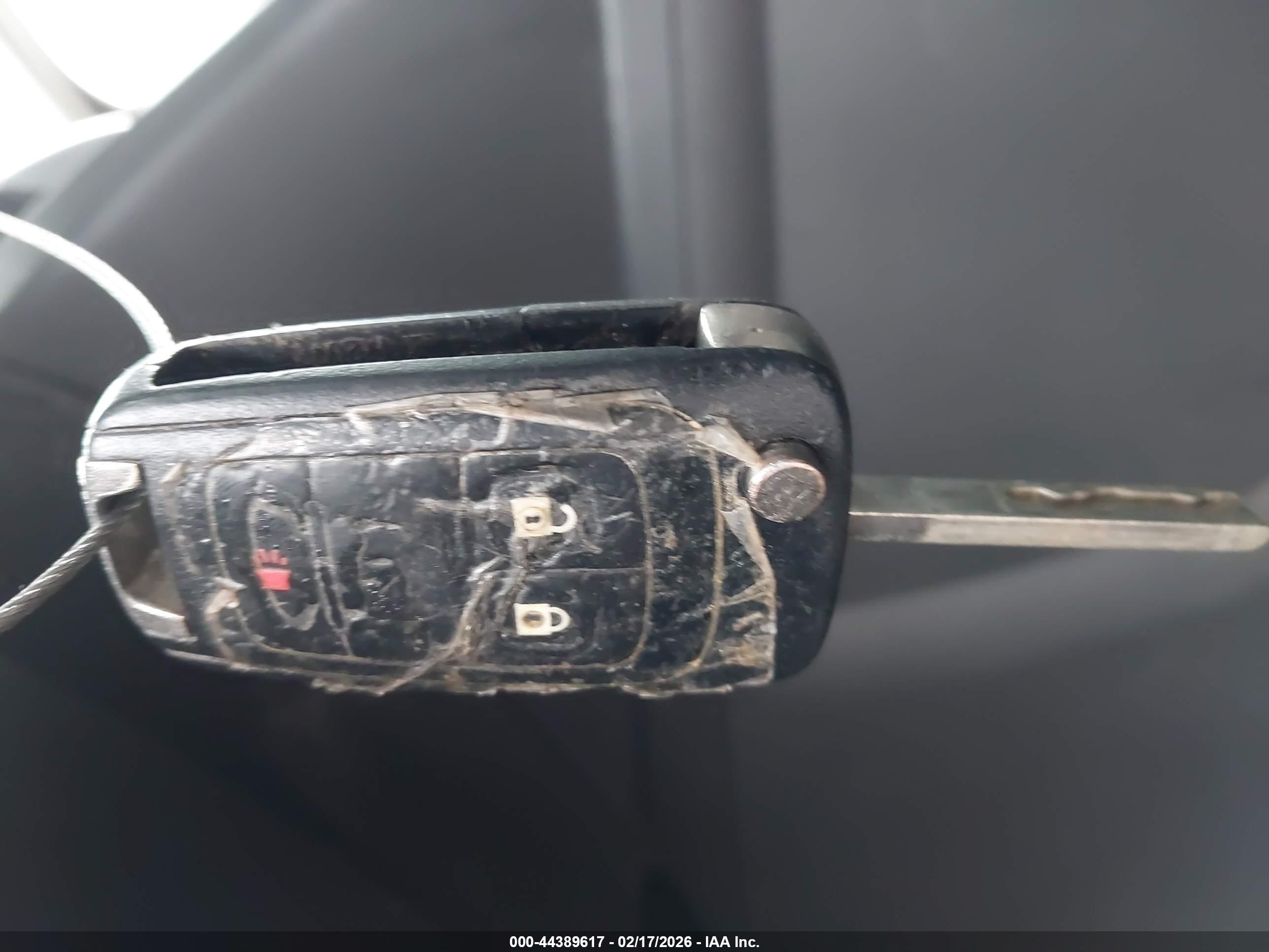 CHEVROLET EQUINOX image 11