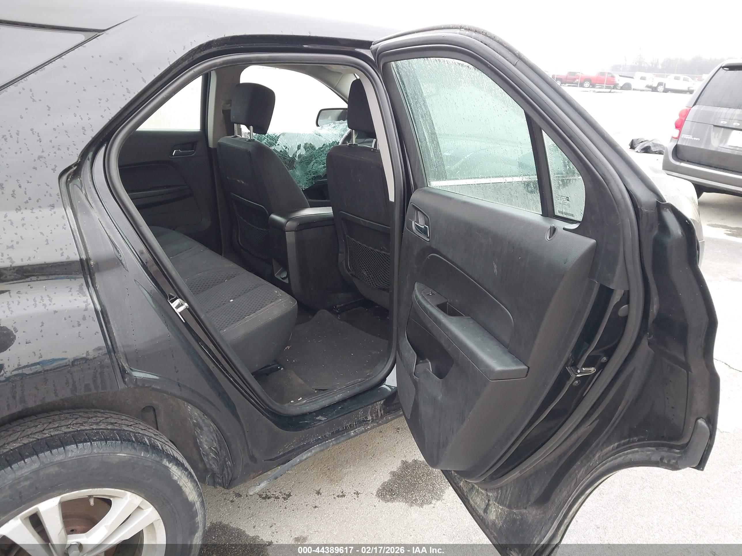 CHEVROLET EQUINOX image 8