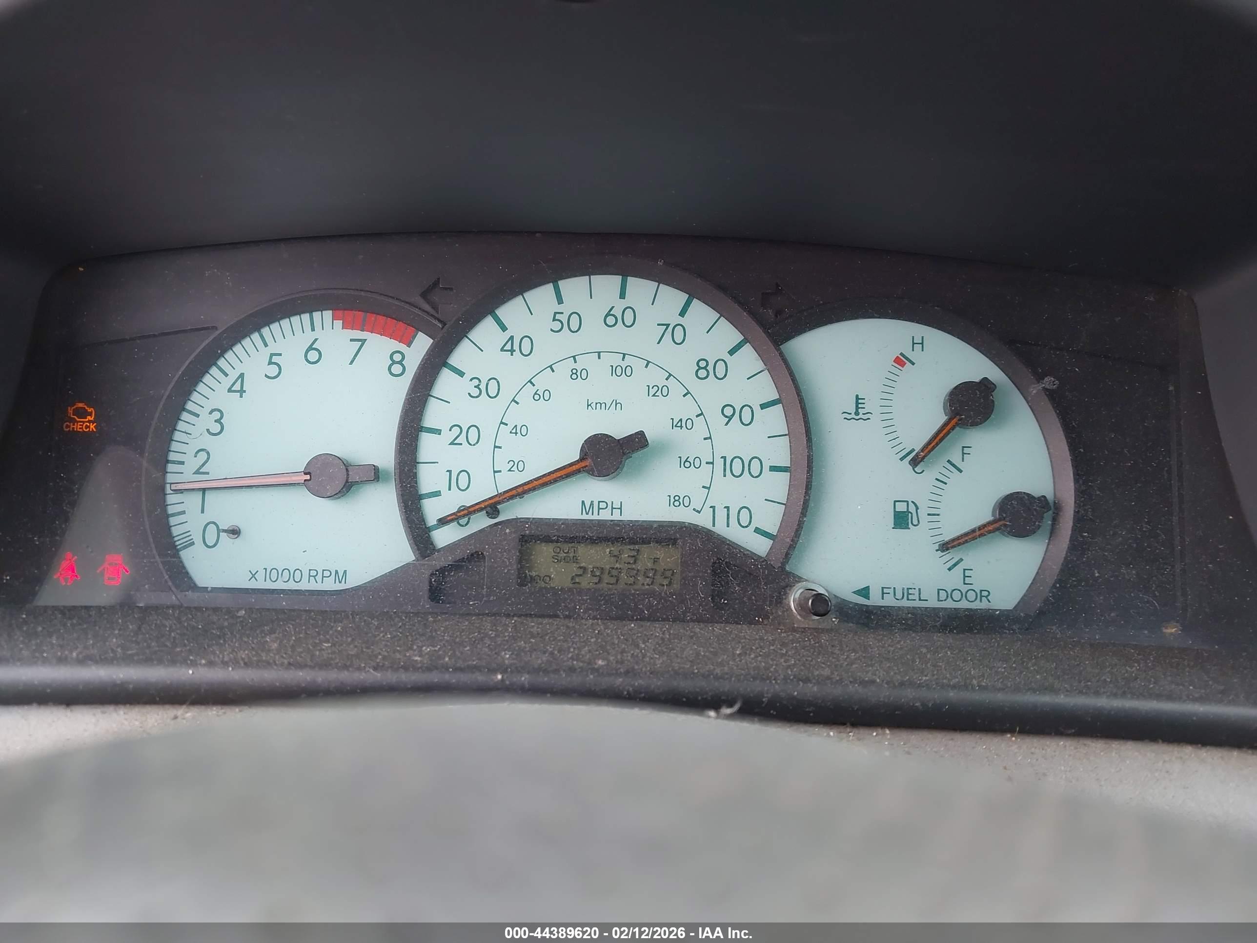 TOYOTA COROLLA image 7