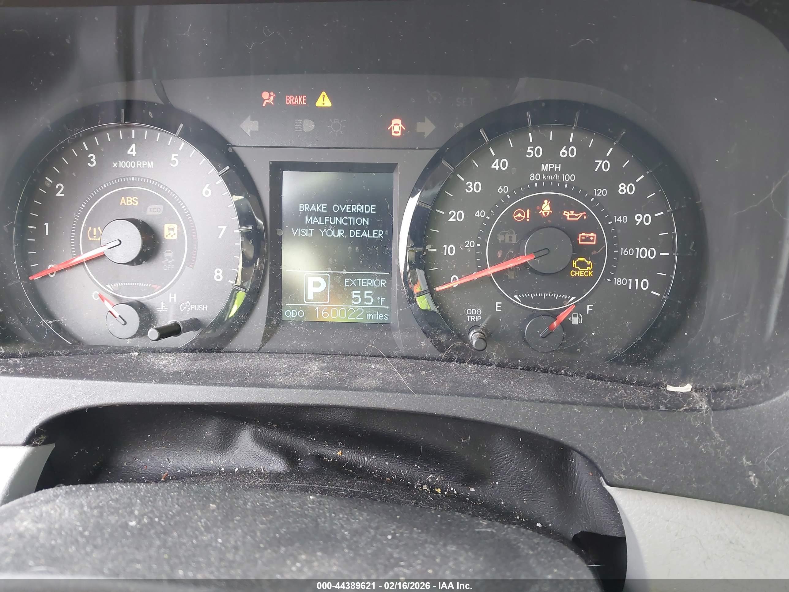 TOYOTA SIENNA image 7