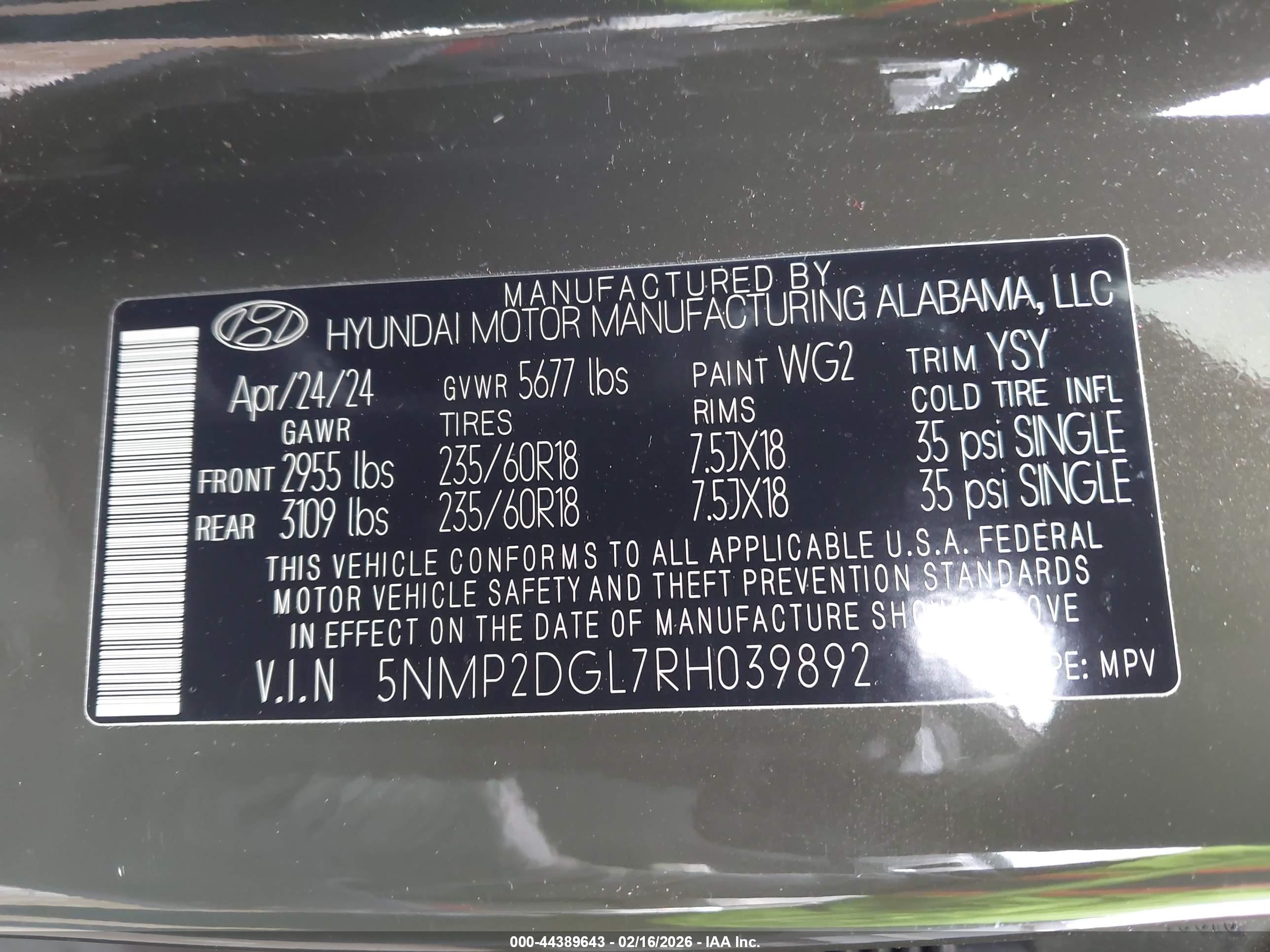 HYUNDAI SANTA image 9