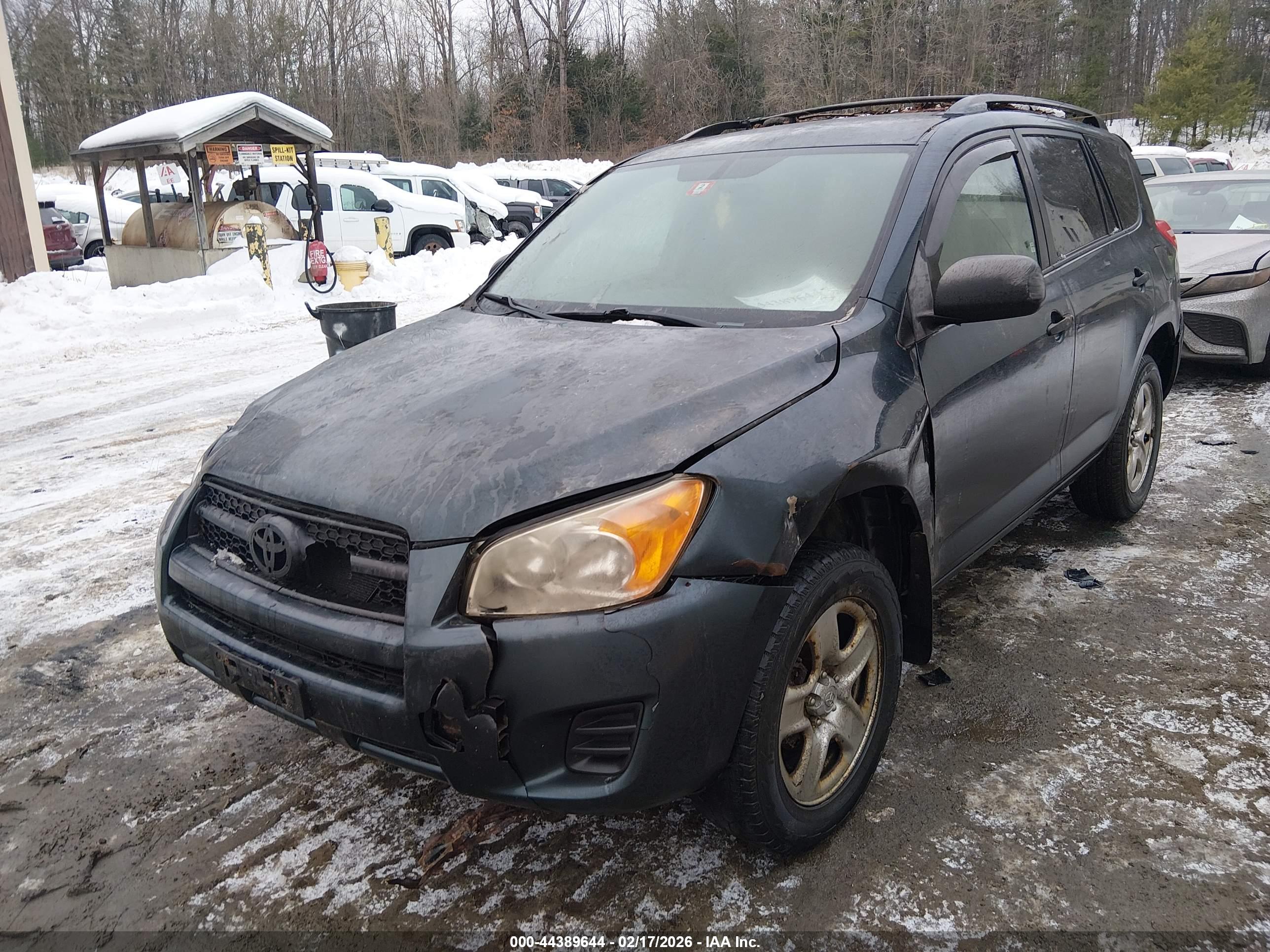 TOYOTA RAV4 image 6