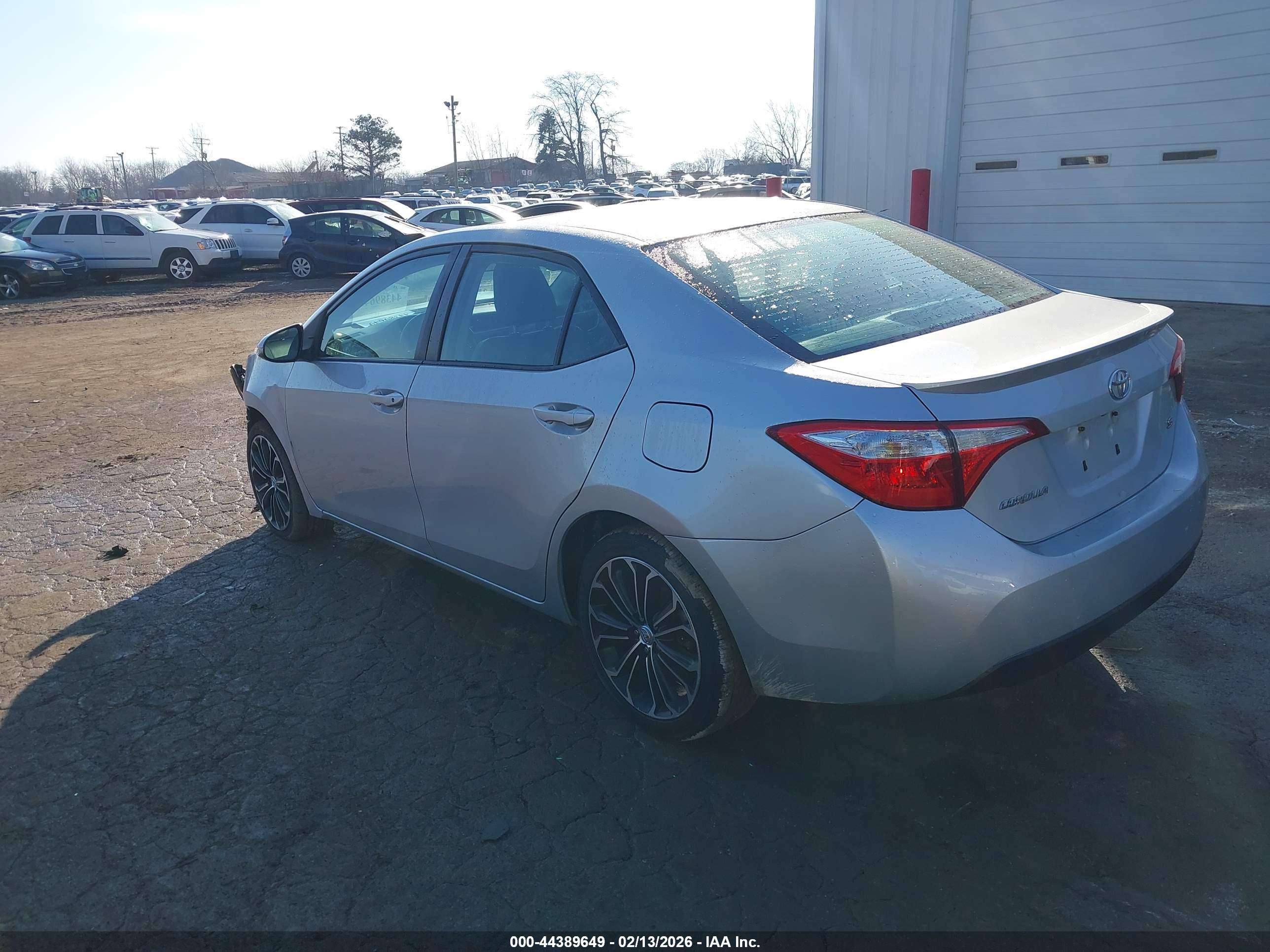 TOYOTA COROLLA image 3