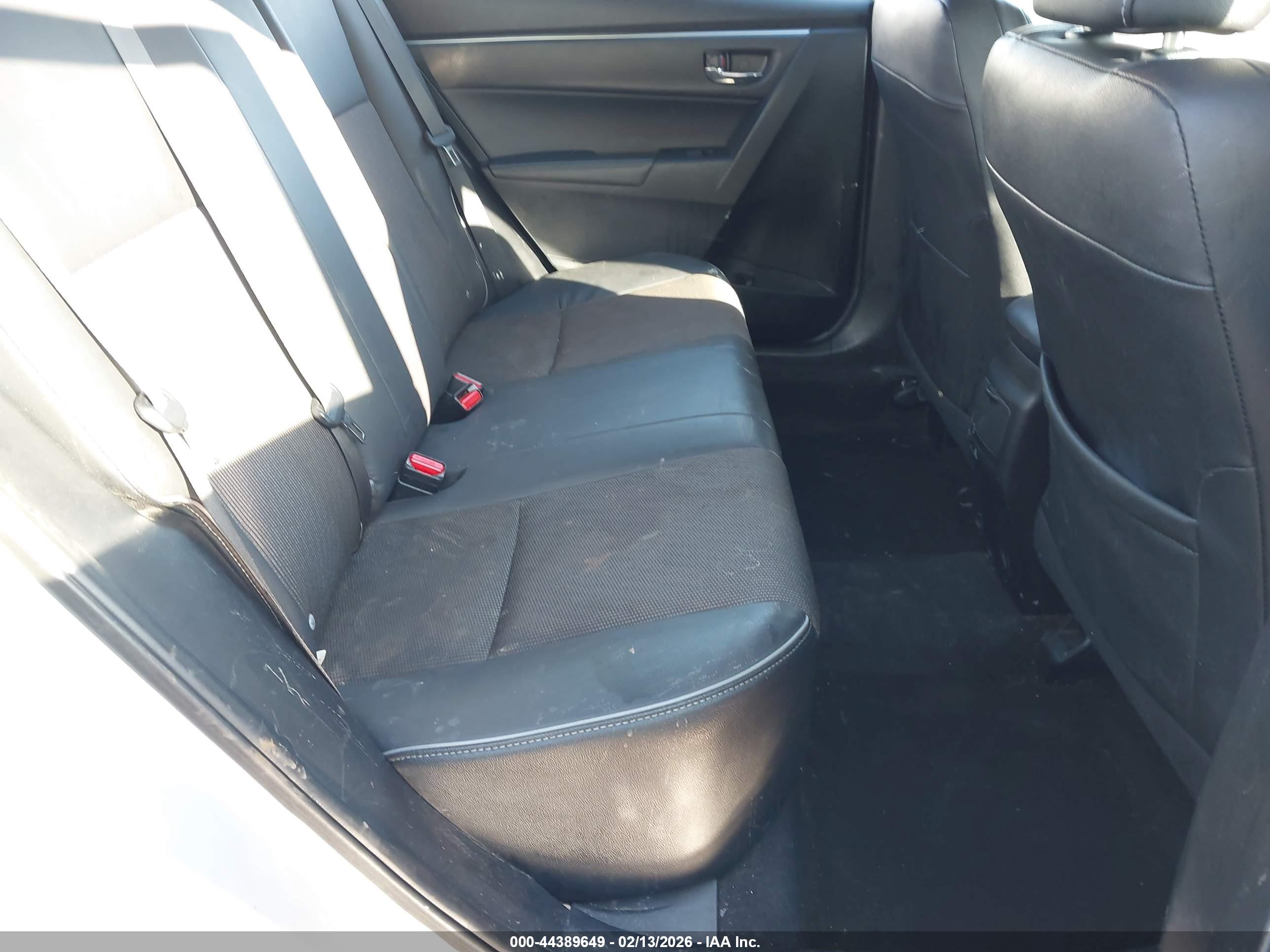 TOYOTA COROLLA image 8