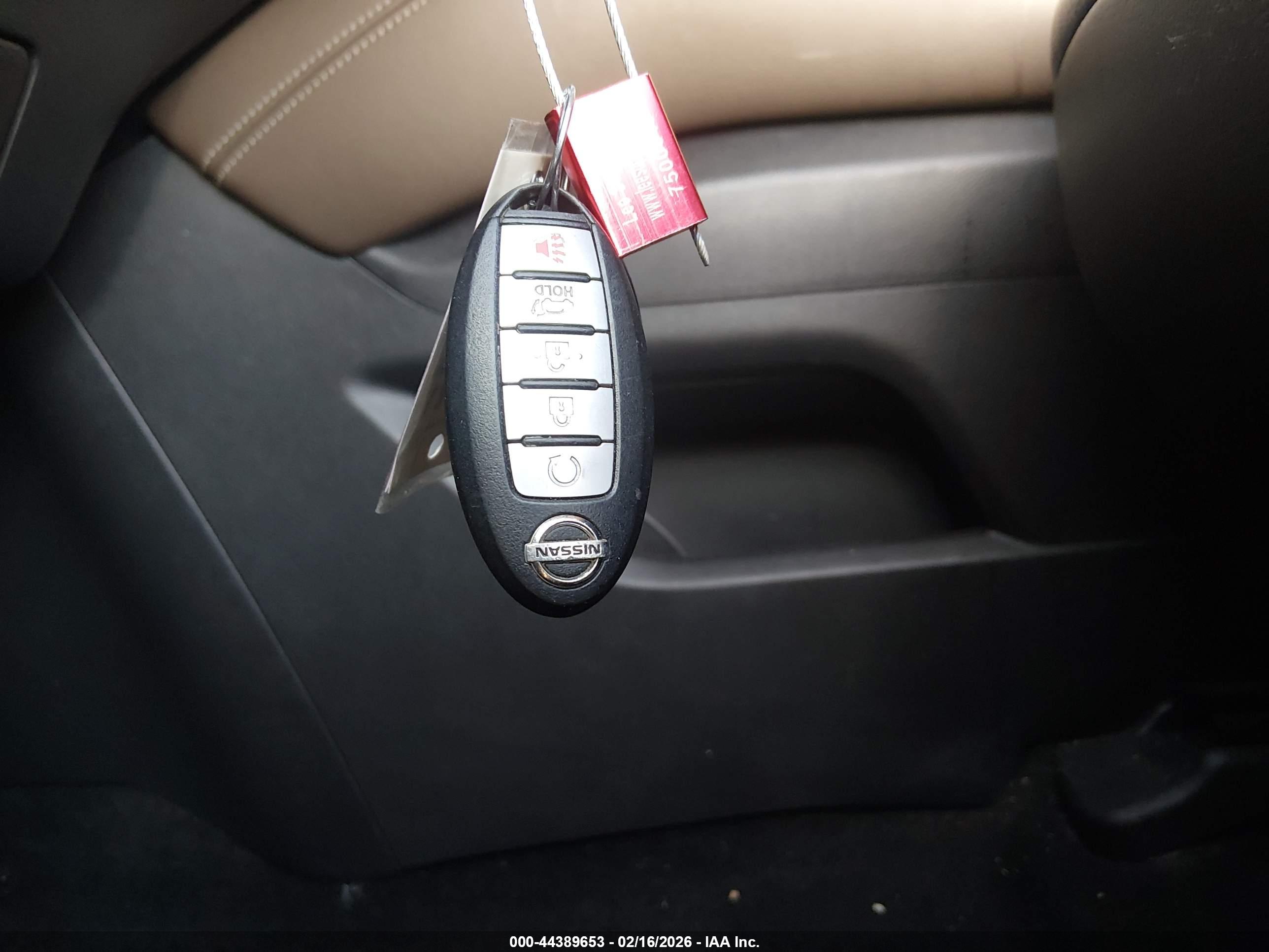 NISSAN MURANO image 11