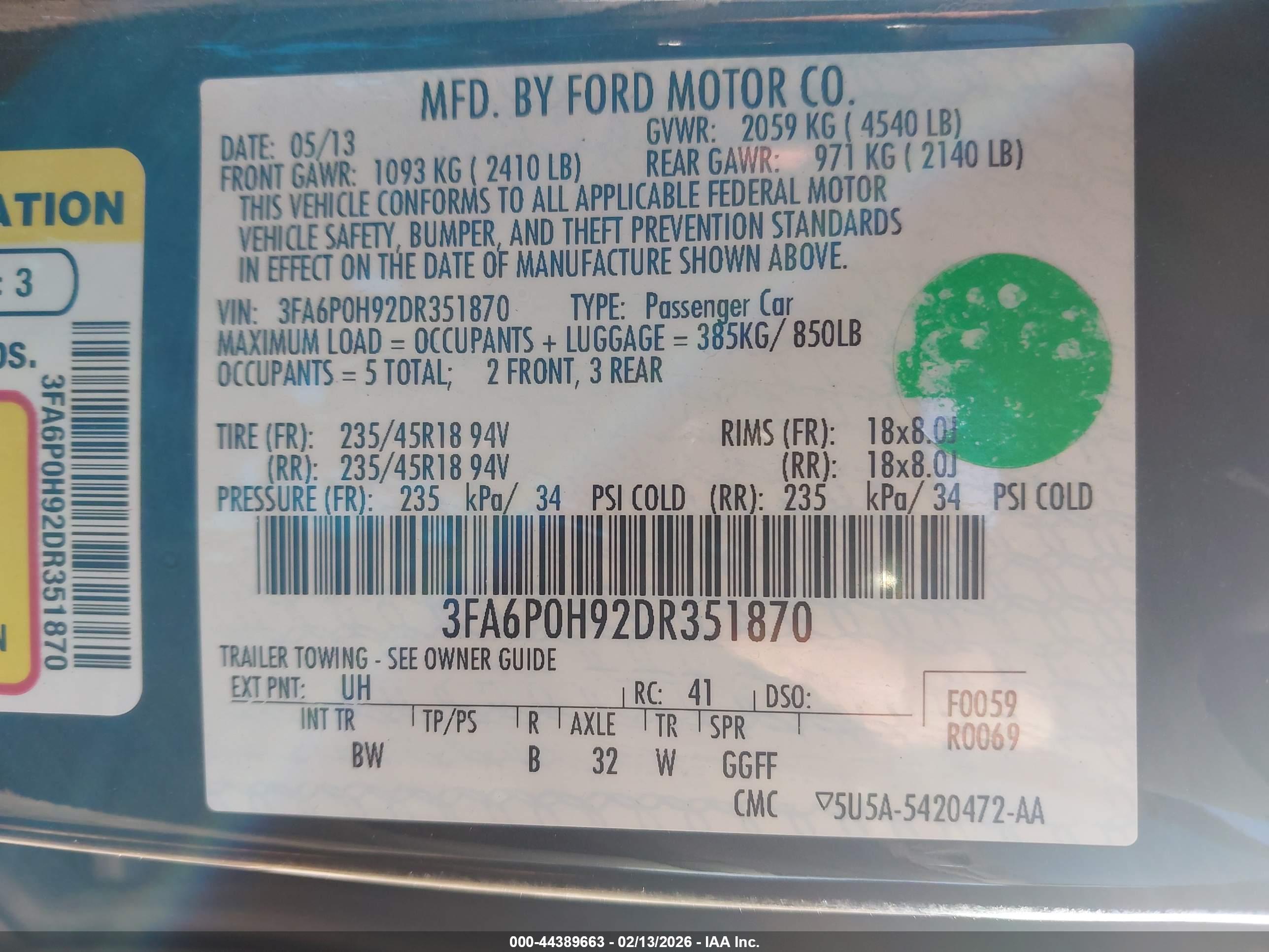 FORD FUSION image 9