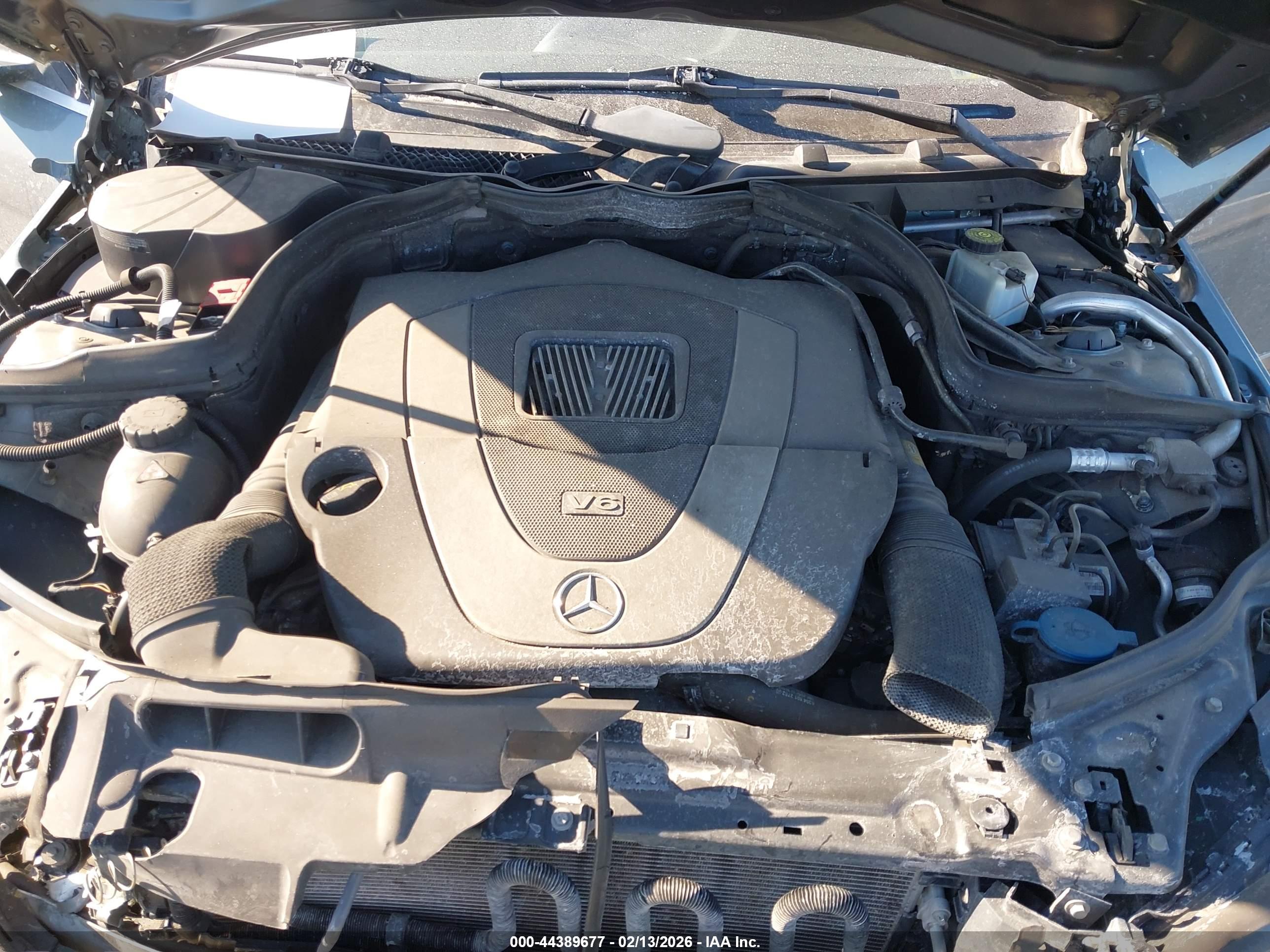 MERCEDES-BENZ C image 10