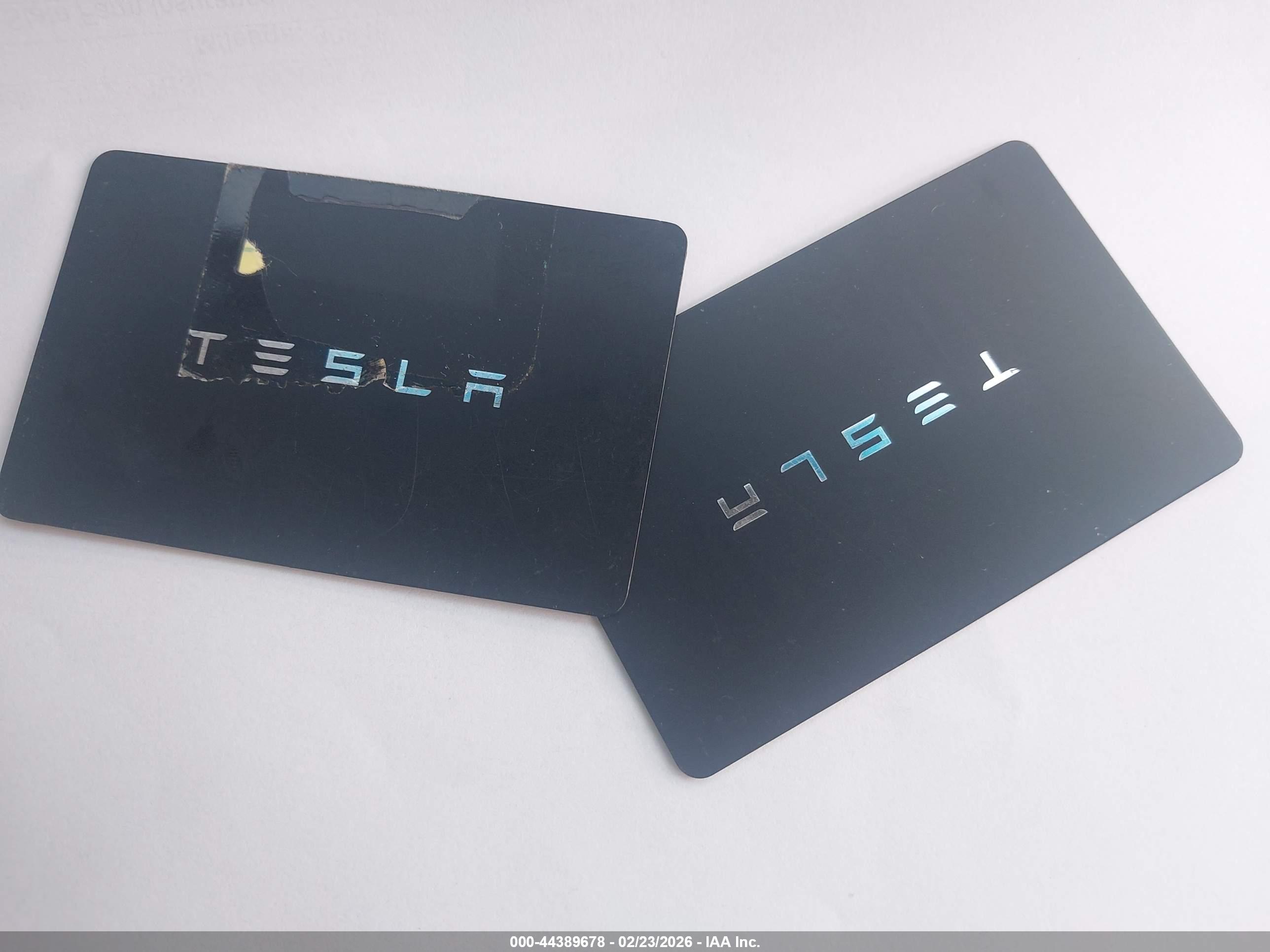 TESLA MODEL image 11