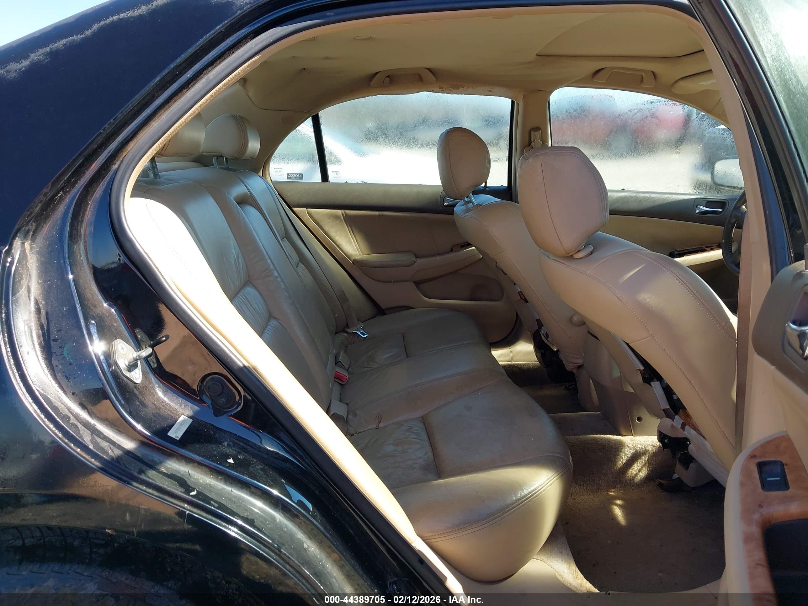 HONDA ACCORD image 8