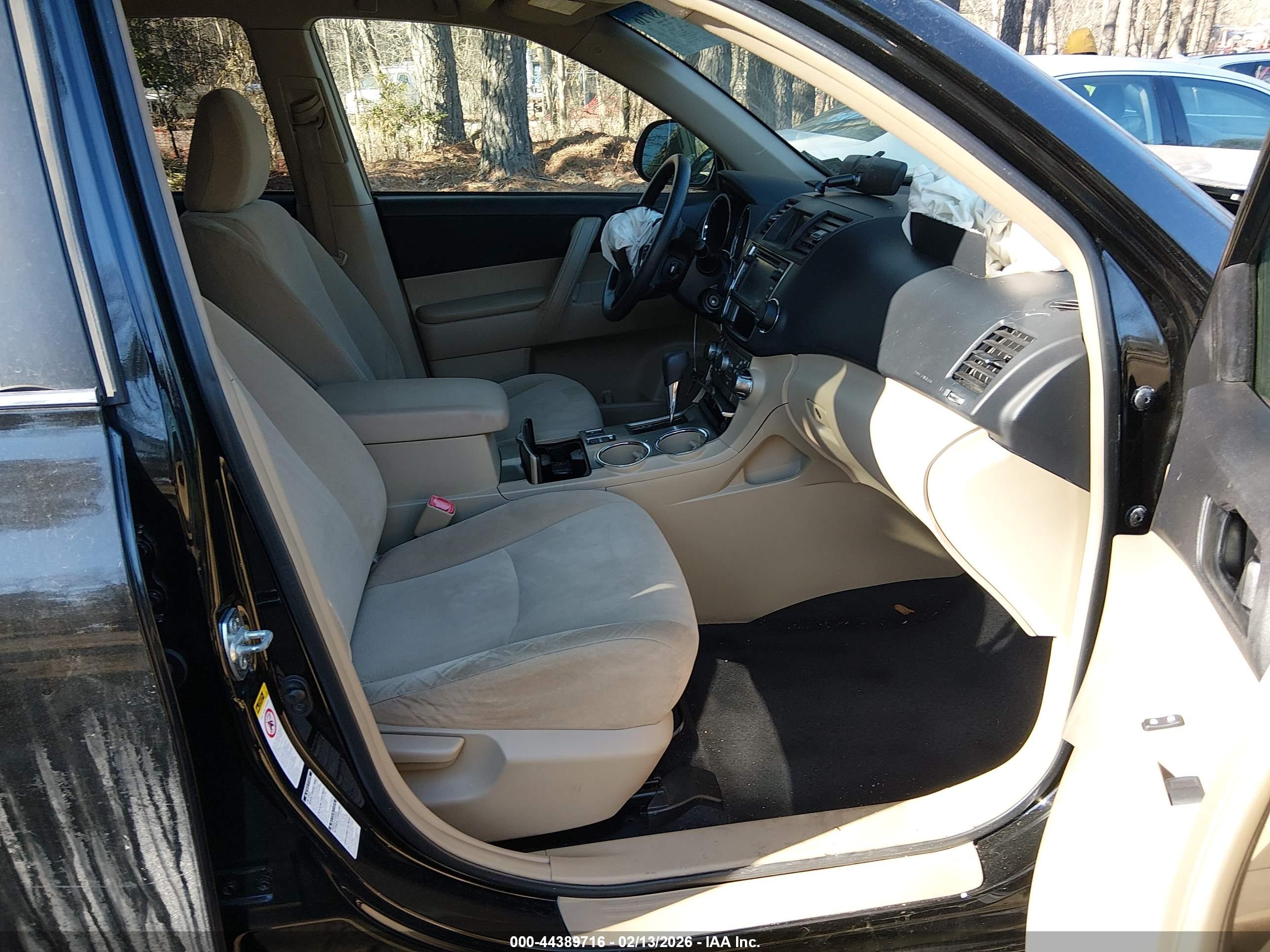 TOYOTA HIGHLANDER image 5