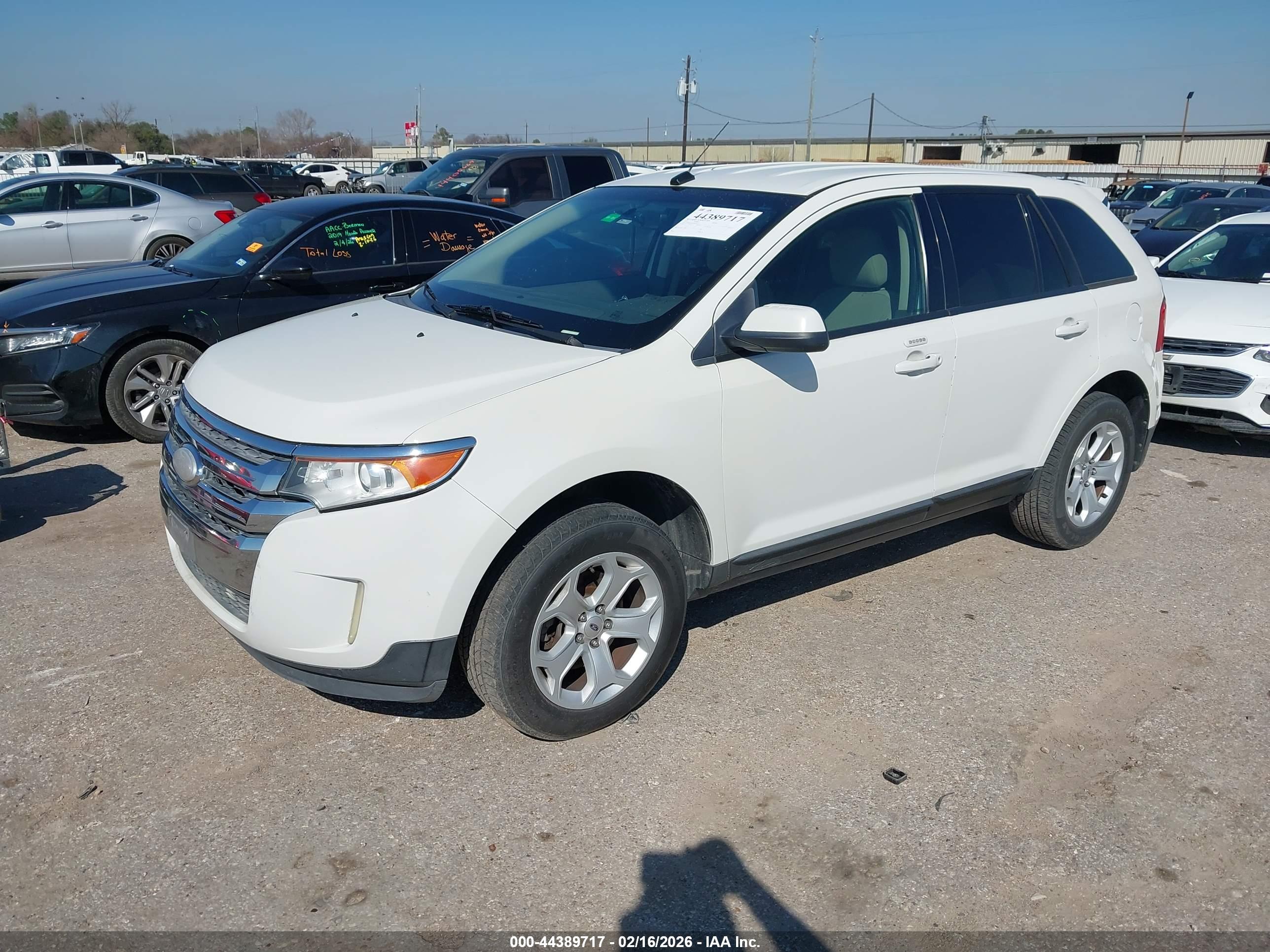 FORD EDGE image 2