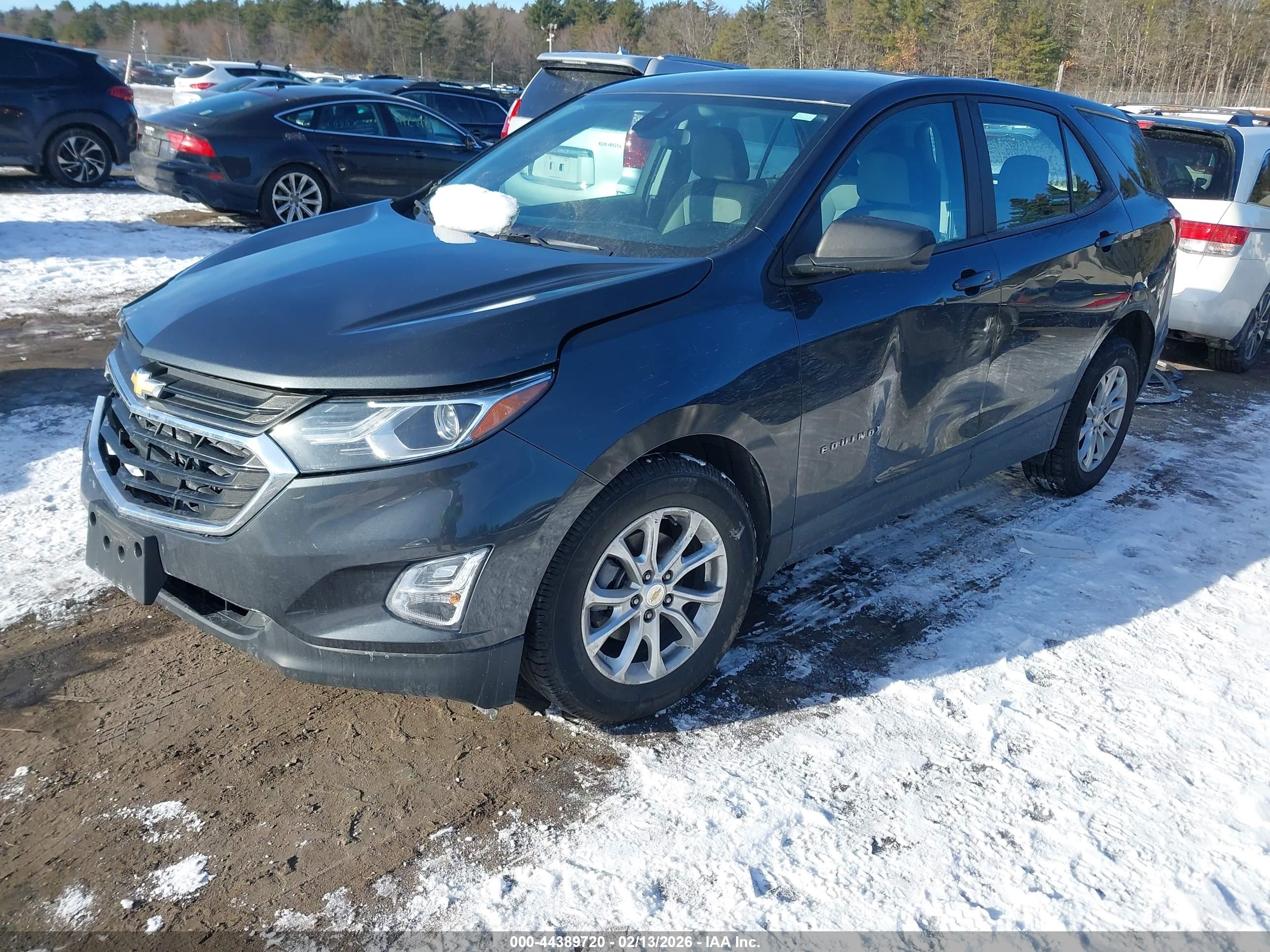 CHEVROLET EQUINOX image 2