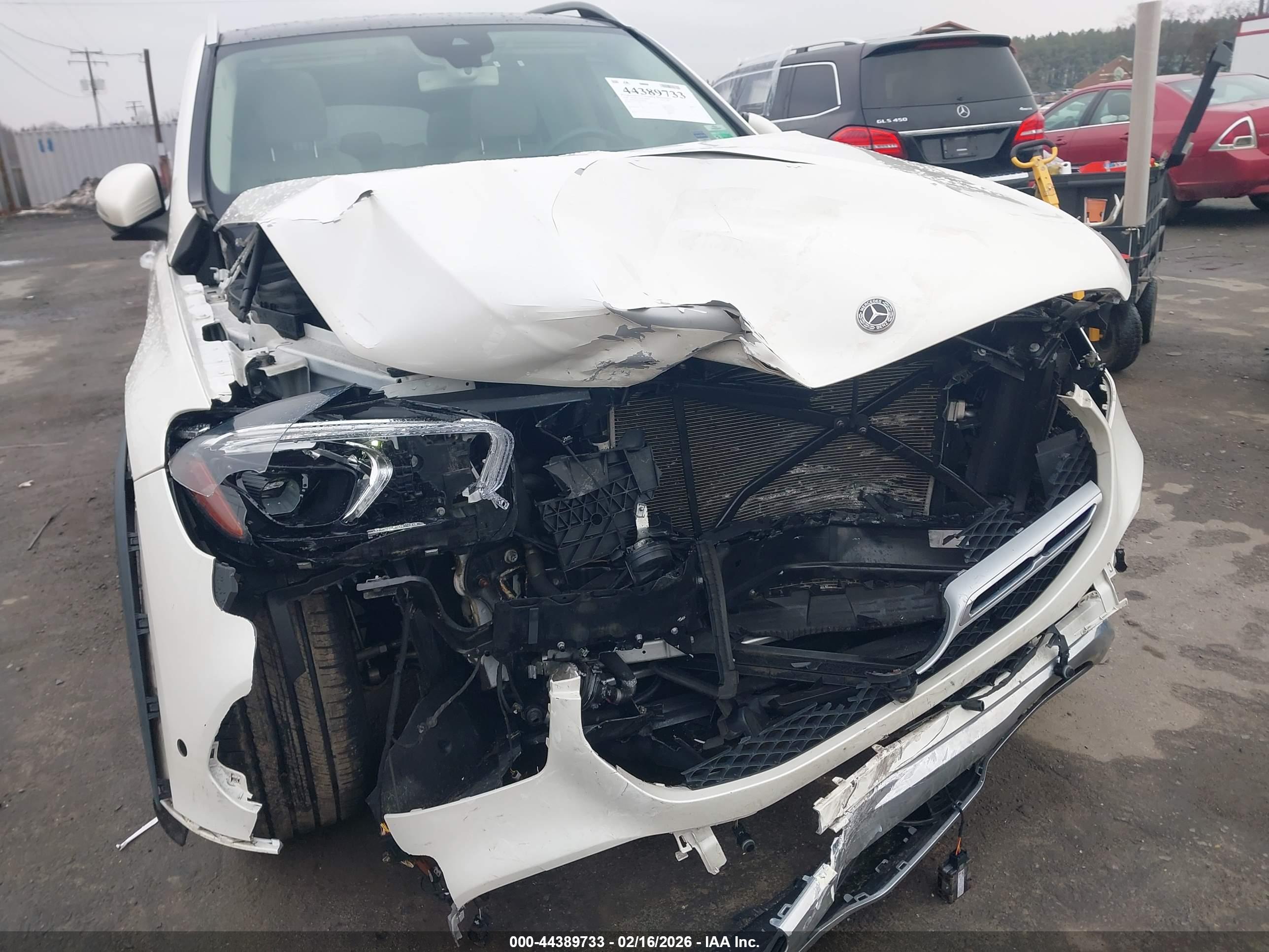 MERCEDES-BENZ GLE image 6