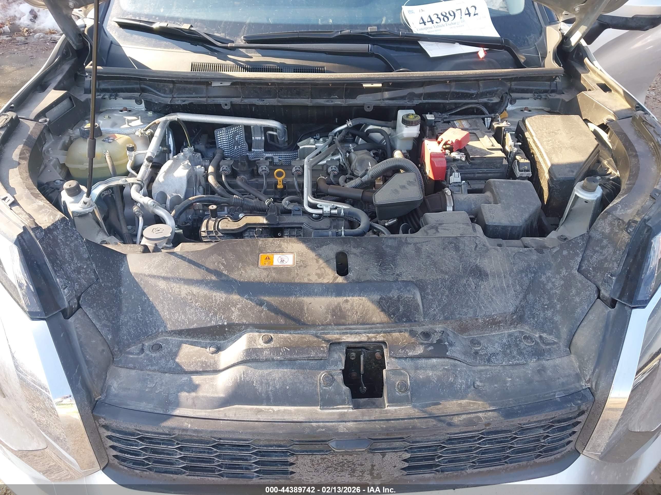 MITSUBISHI OUTLANDER image 10