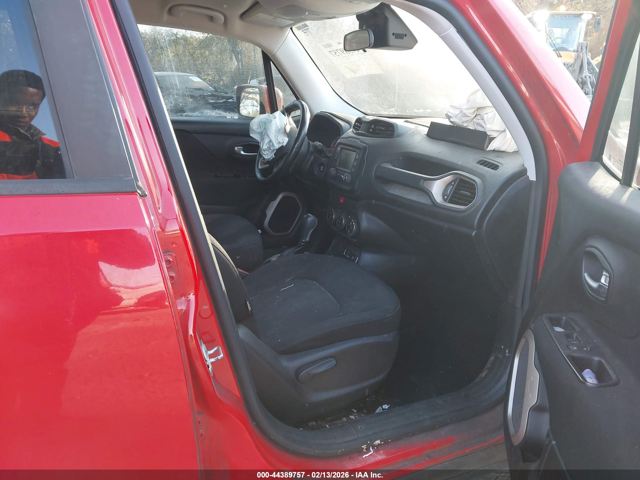 JEEP RENEGADE image 5