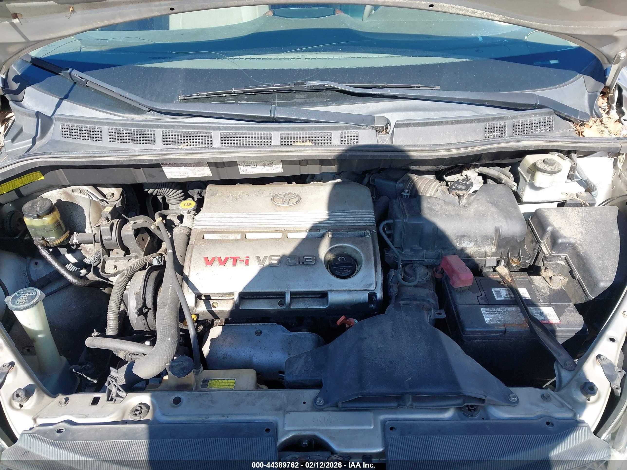 TOYOTA SIENNA image 10