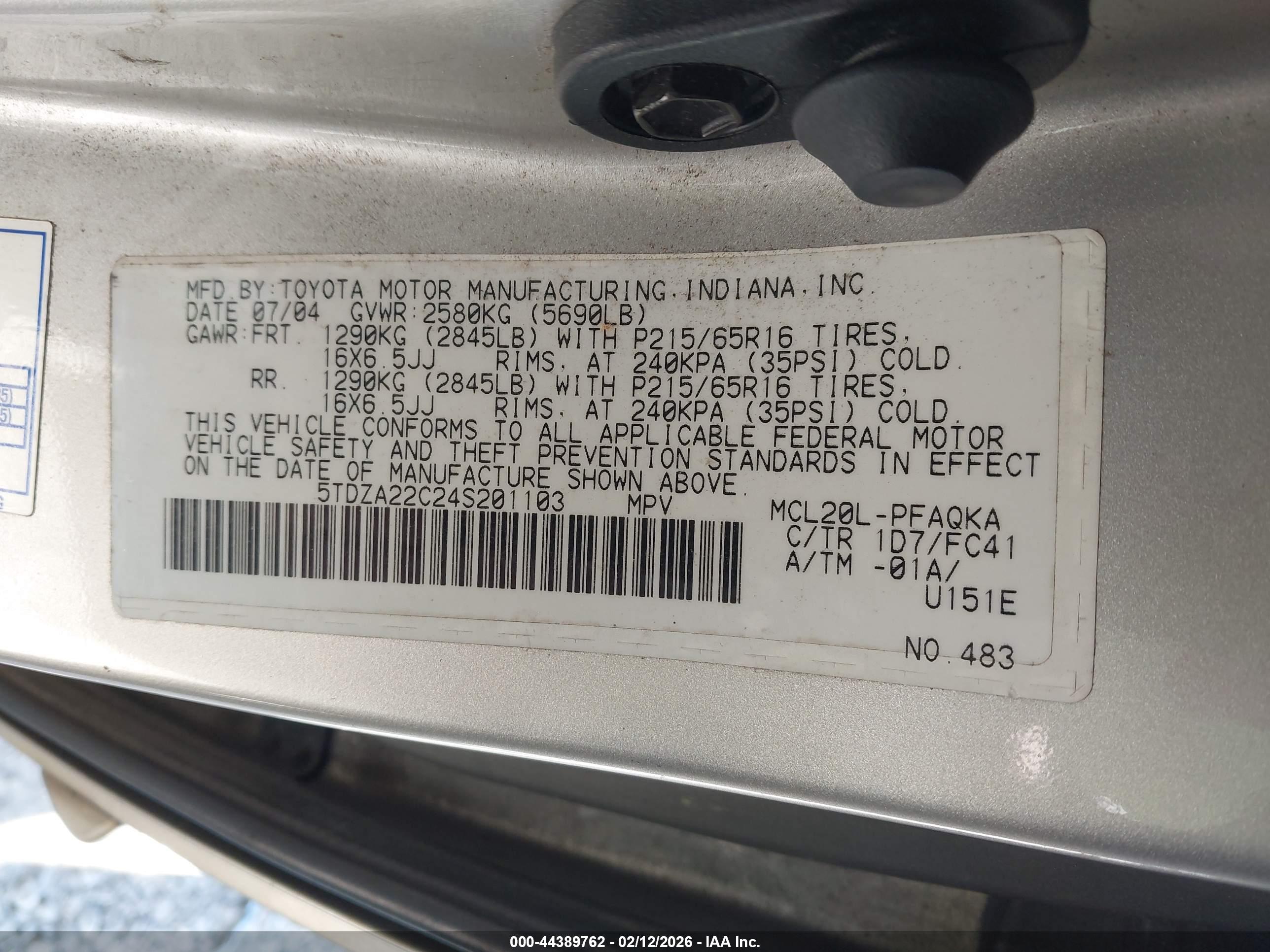 TOYOTA SIENNA image 9