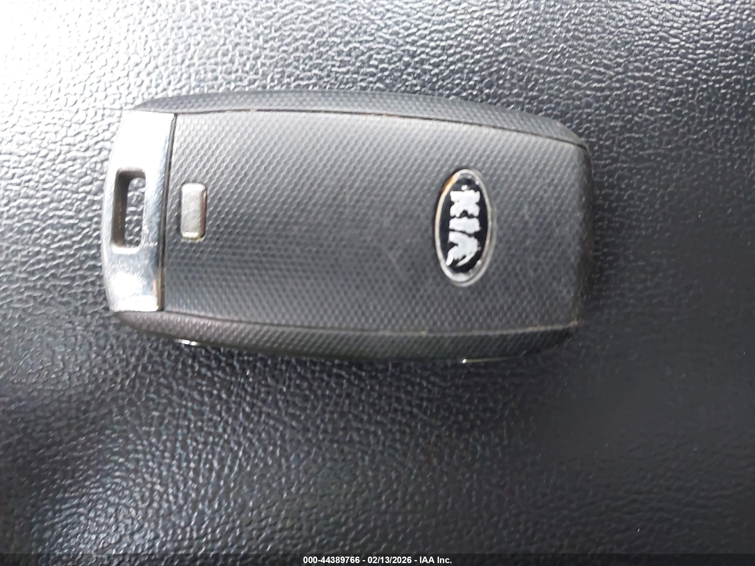 KIA SORENTO image 11