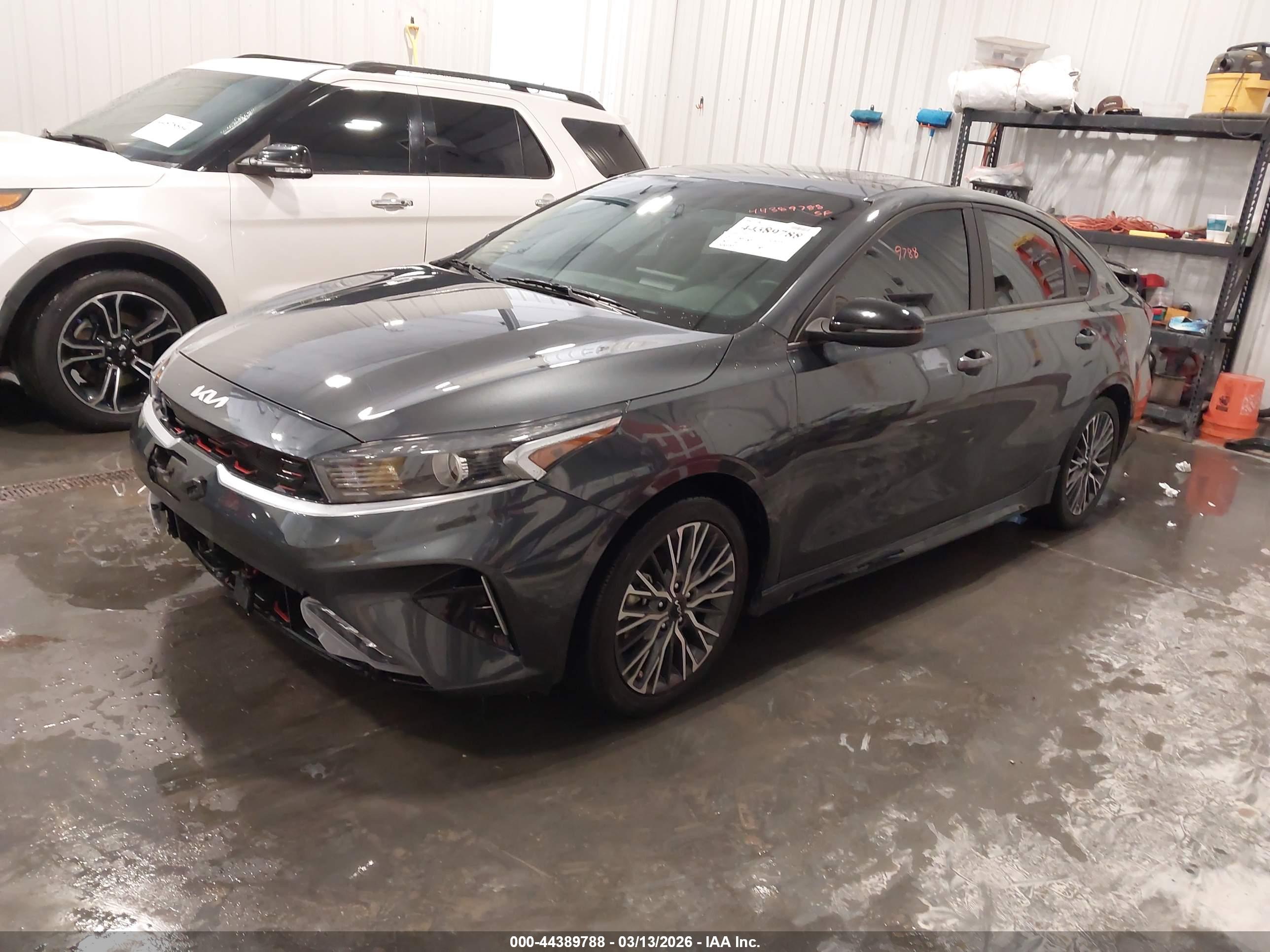 KIA FORTE image 2