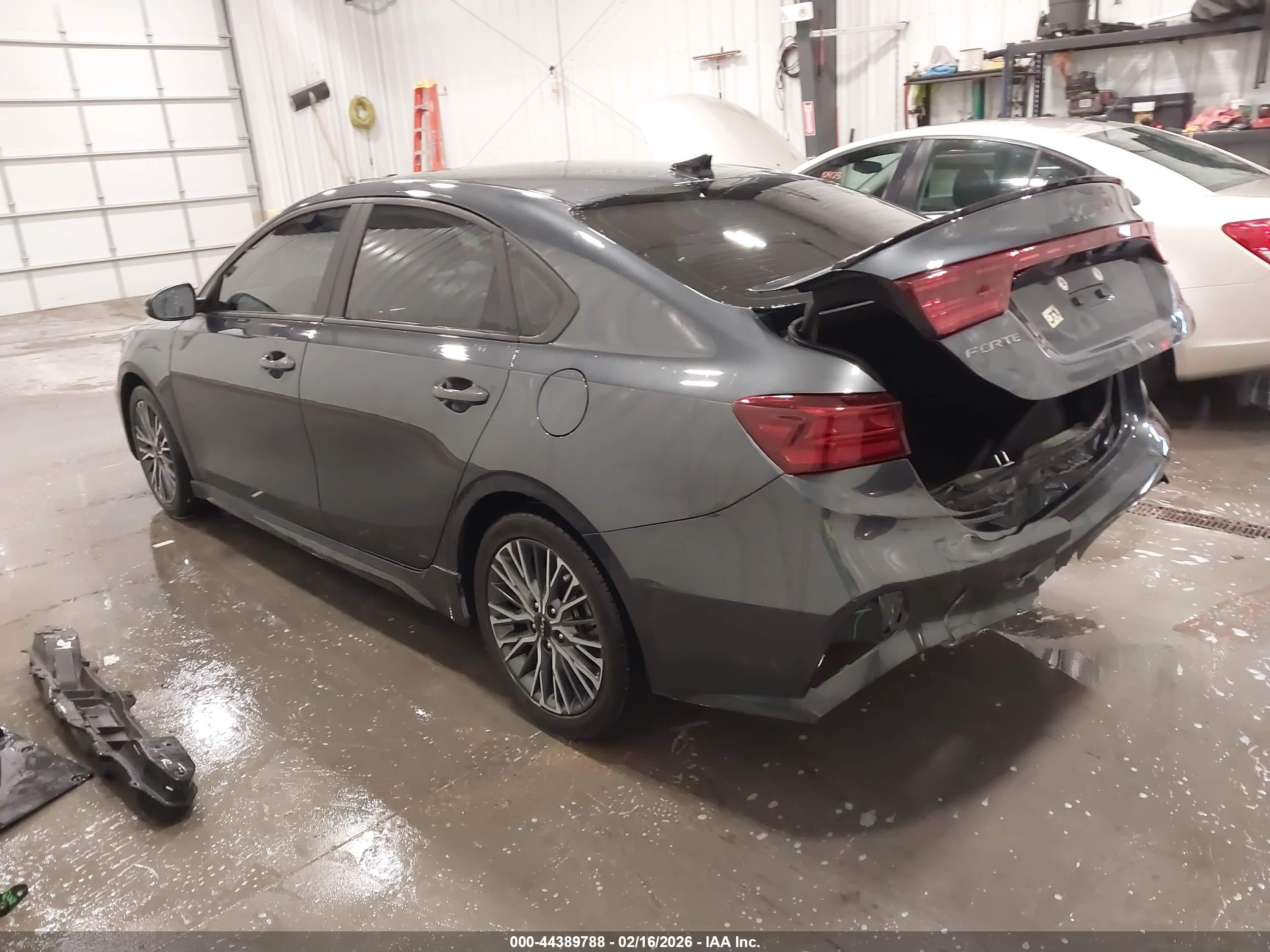 KIA FORTE image 3