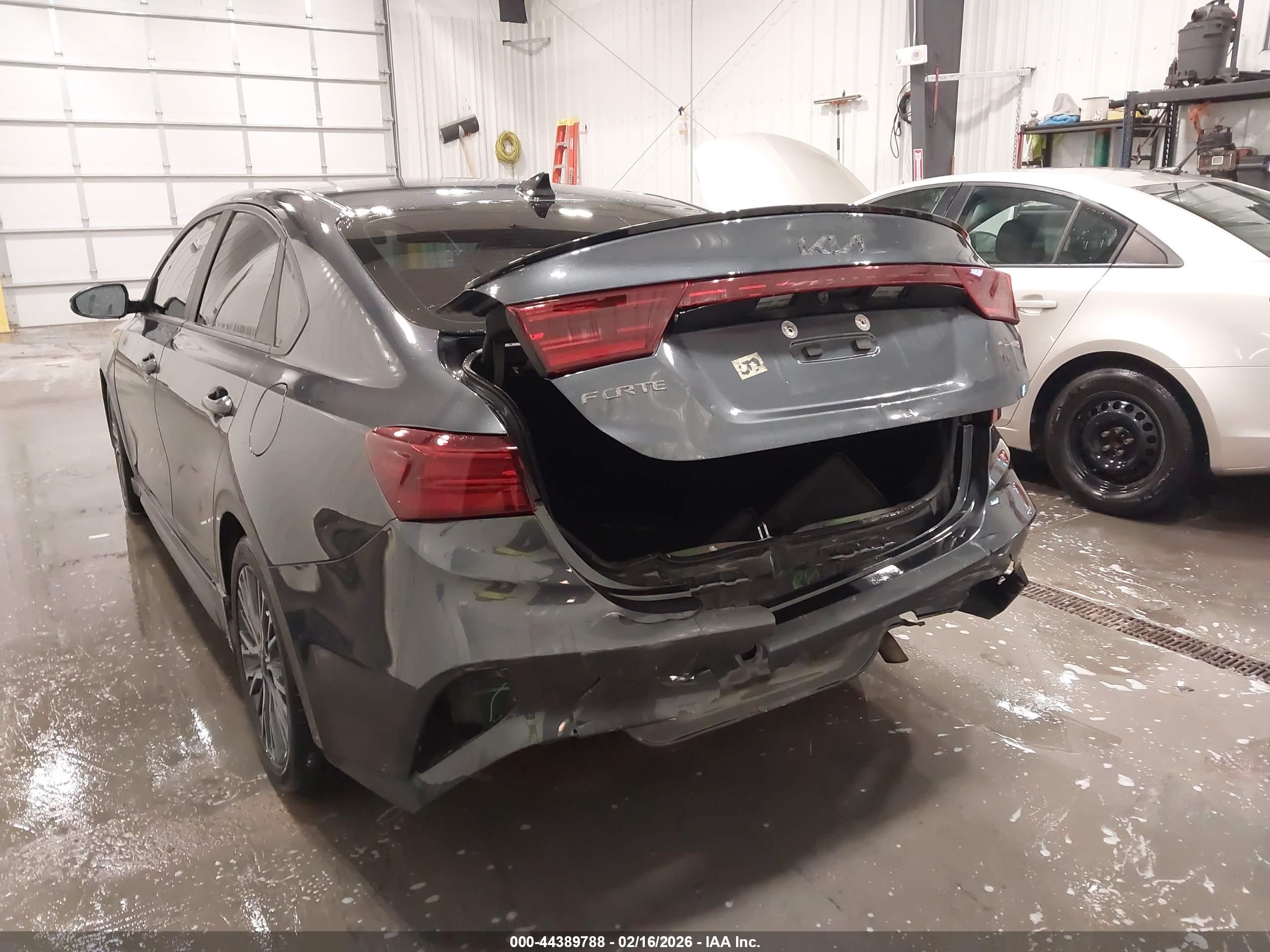KIA FORTE image 6