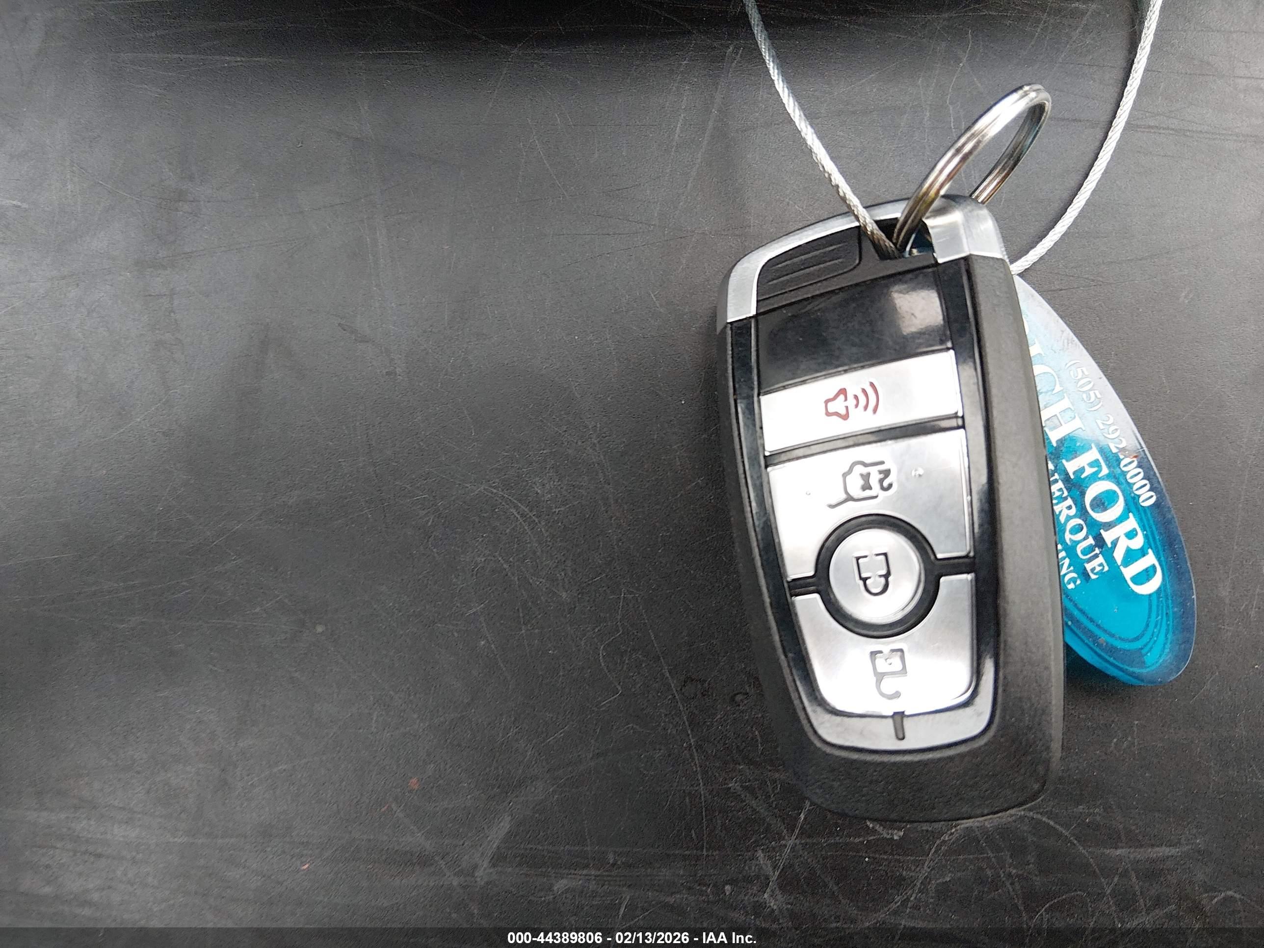 FORD ESCAPE image 11