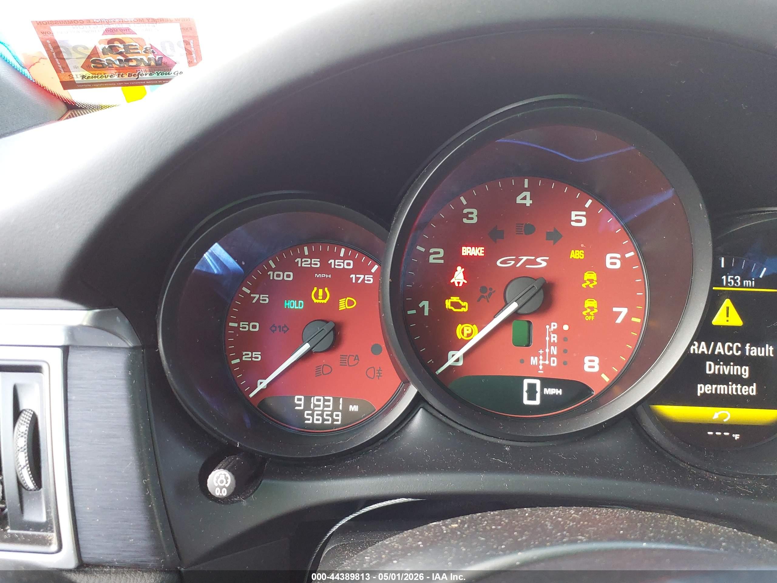 PORSCHE MACAN image 7