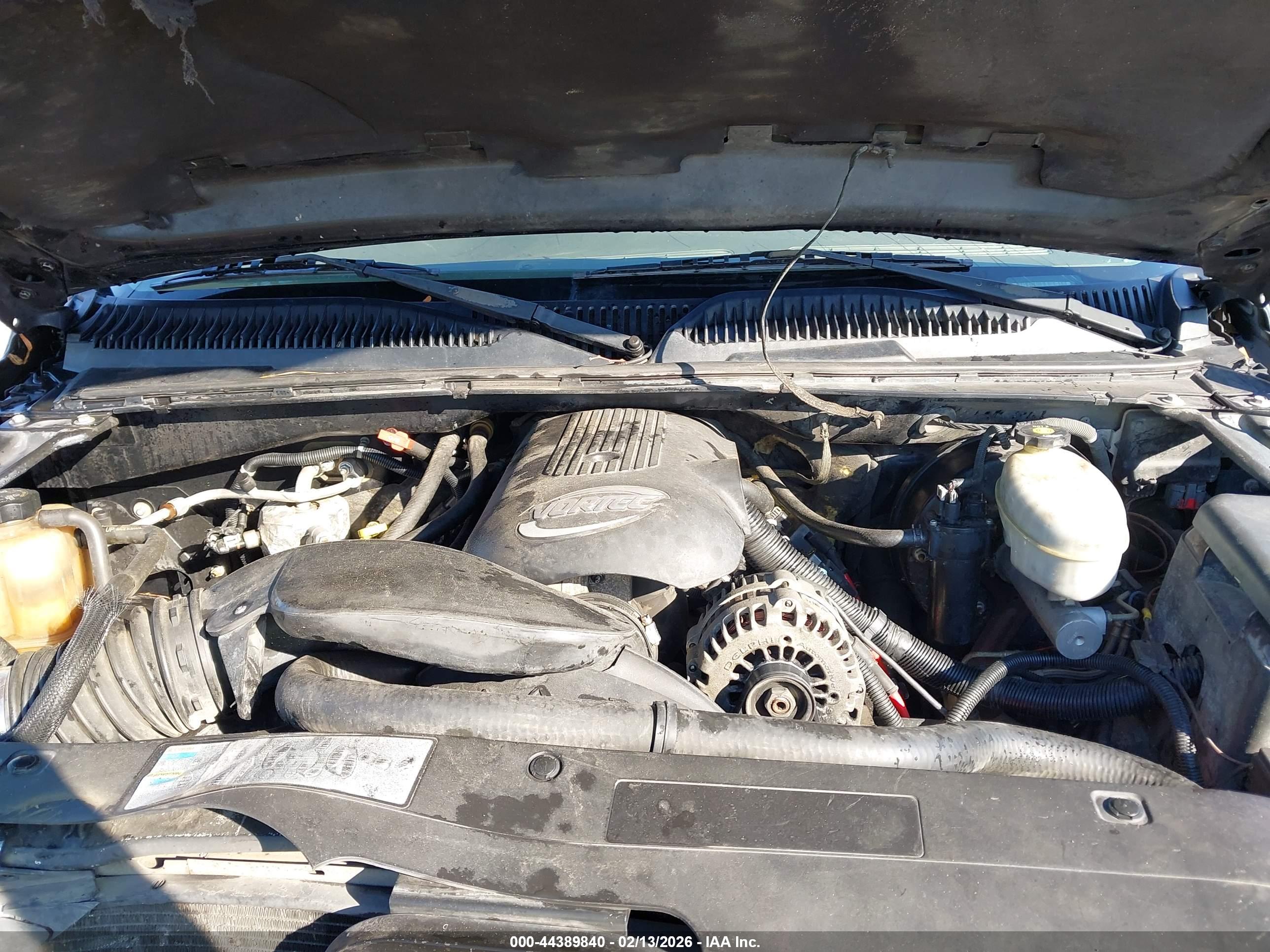 CHEVROLET SILVERADO image 10