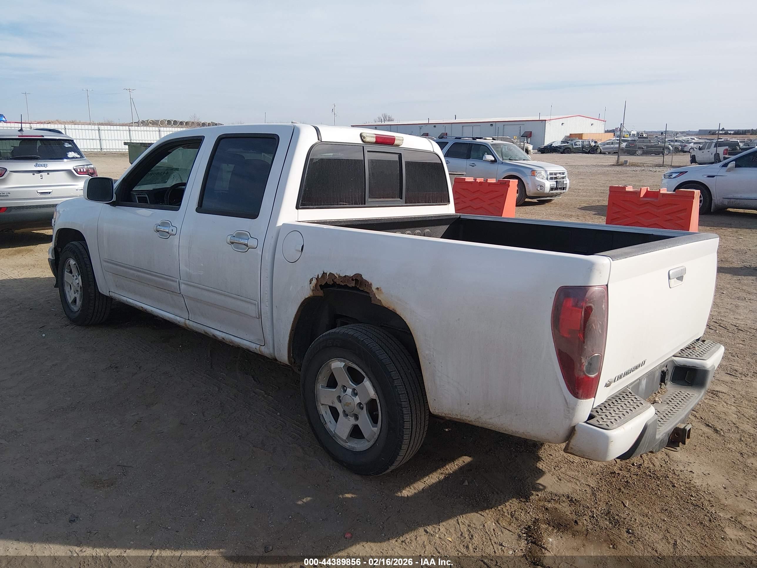CHEVROLET COLORADO image 3
