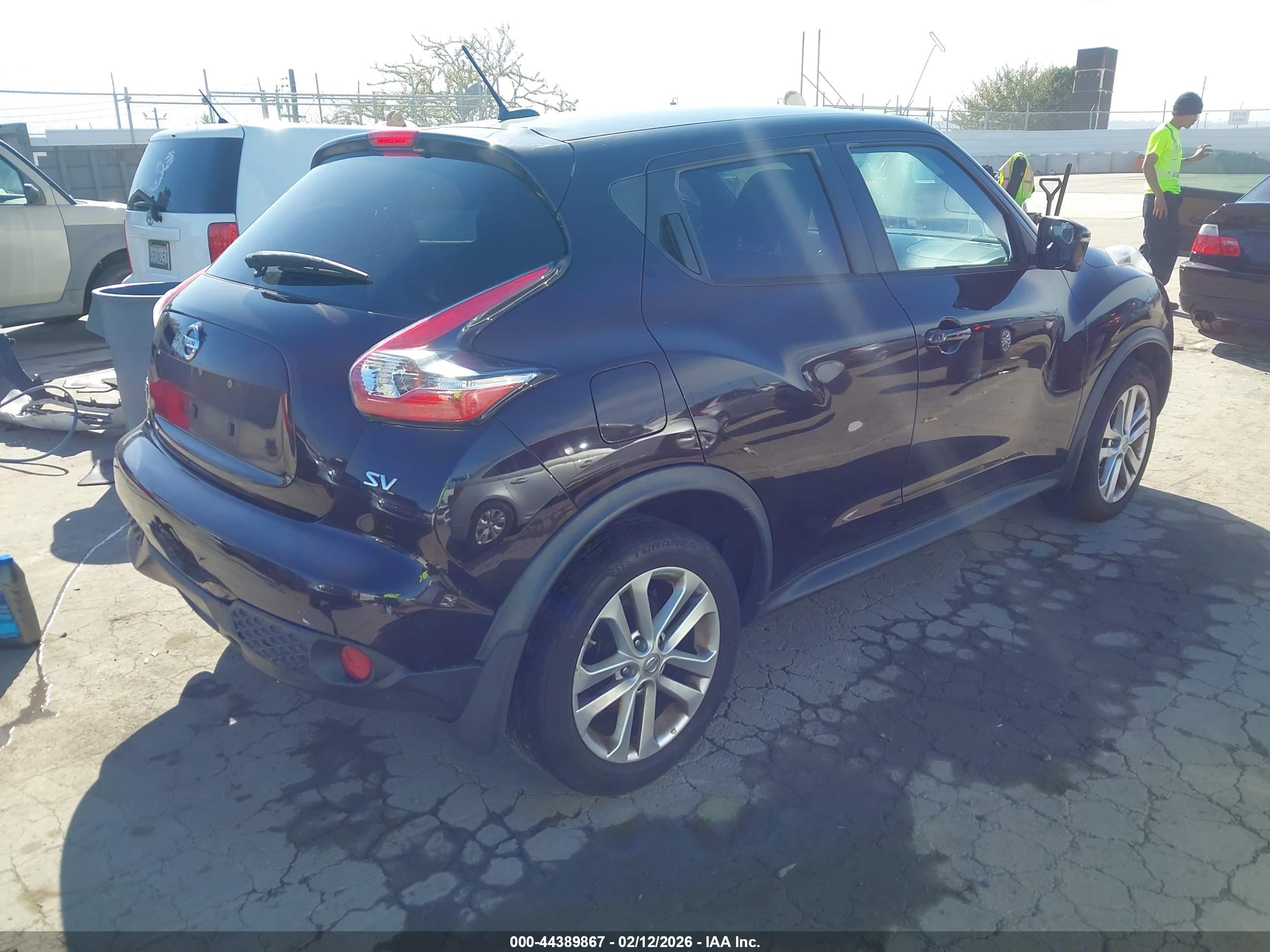 NISSAN JUKE image 4