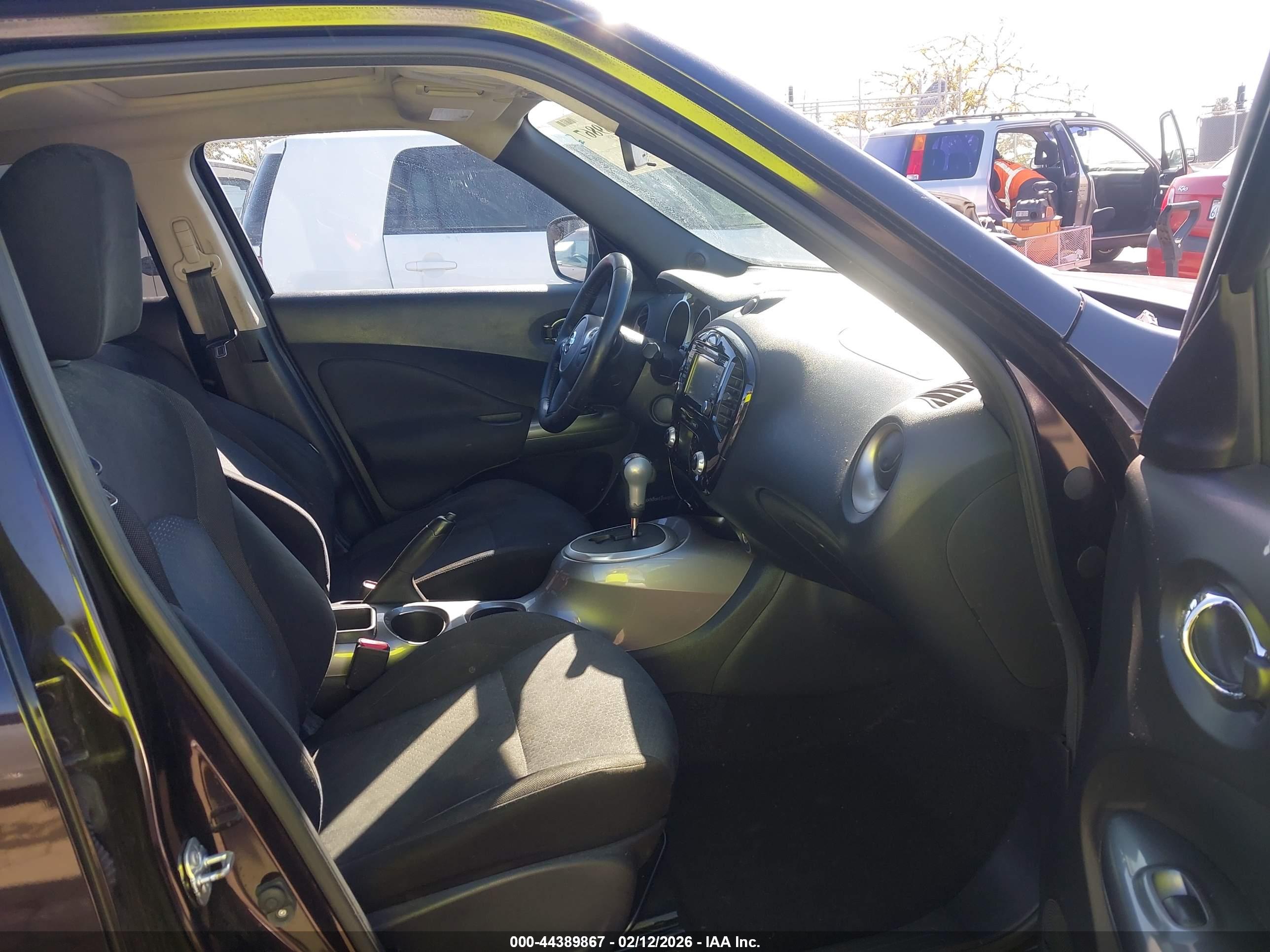 NISSAN JUKE image 5