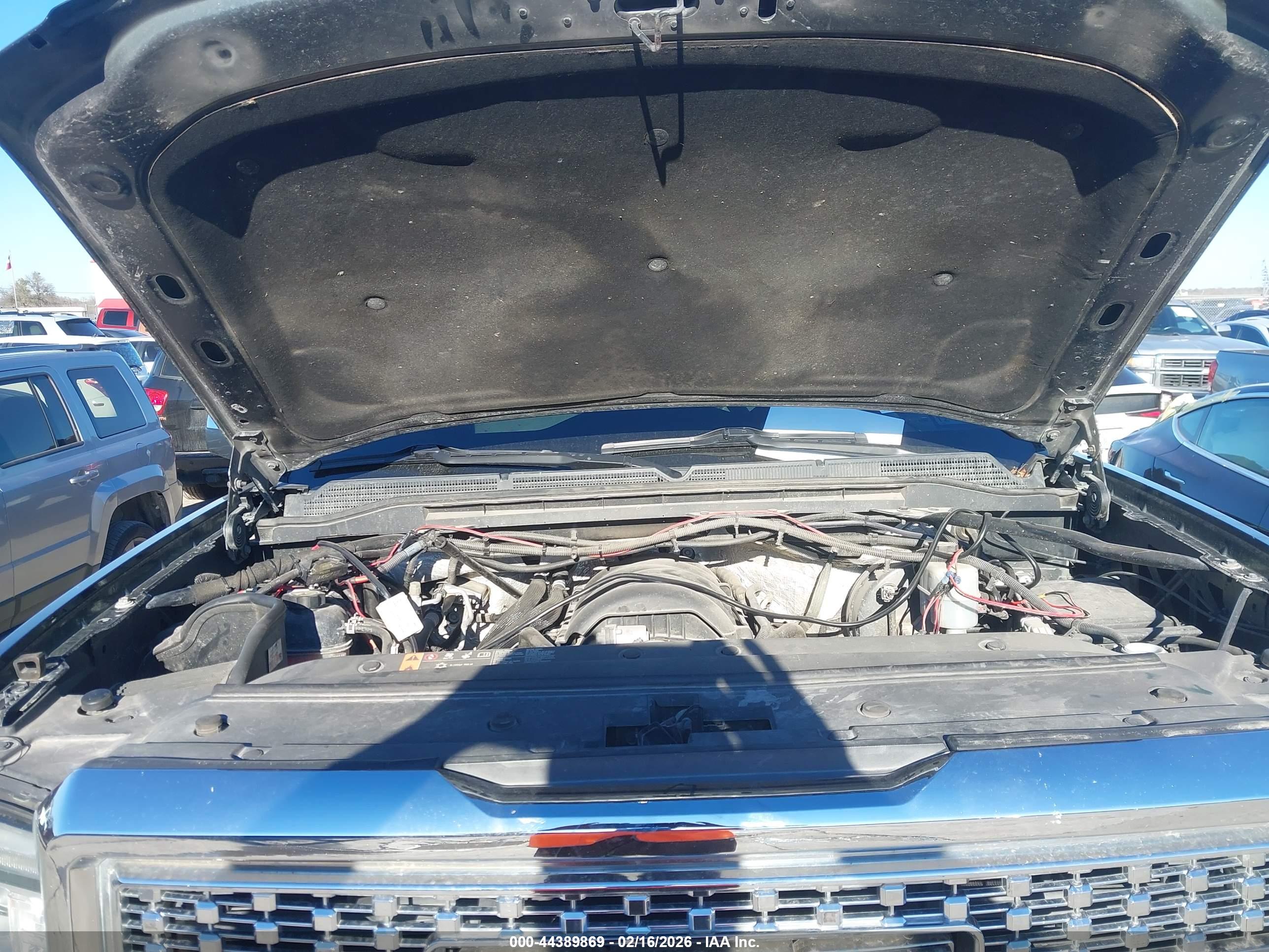 GMC SIERRA image 10
