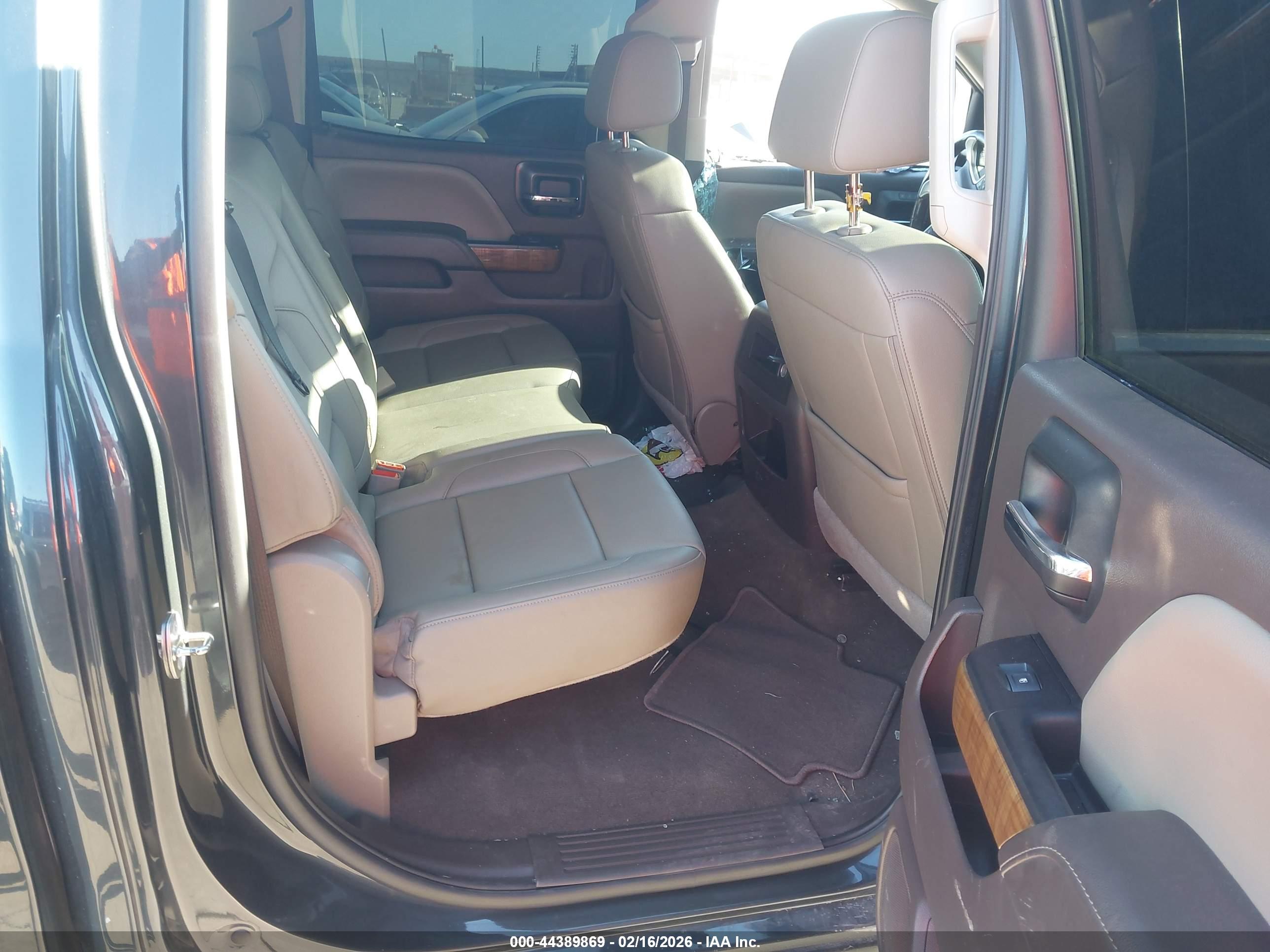 GMC SIERRA image 8