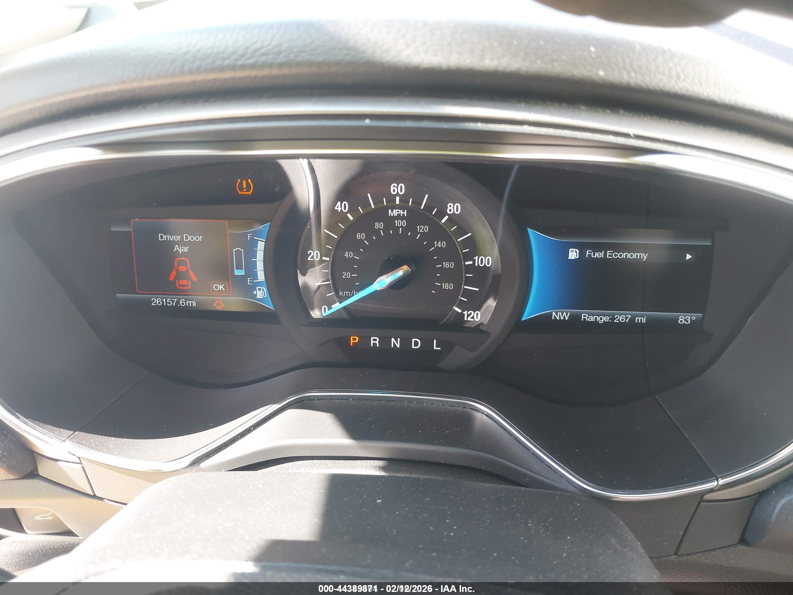 FORD FUSION image 7