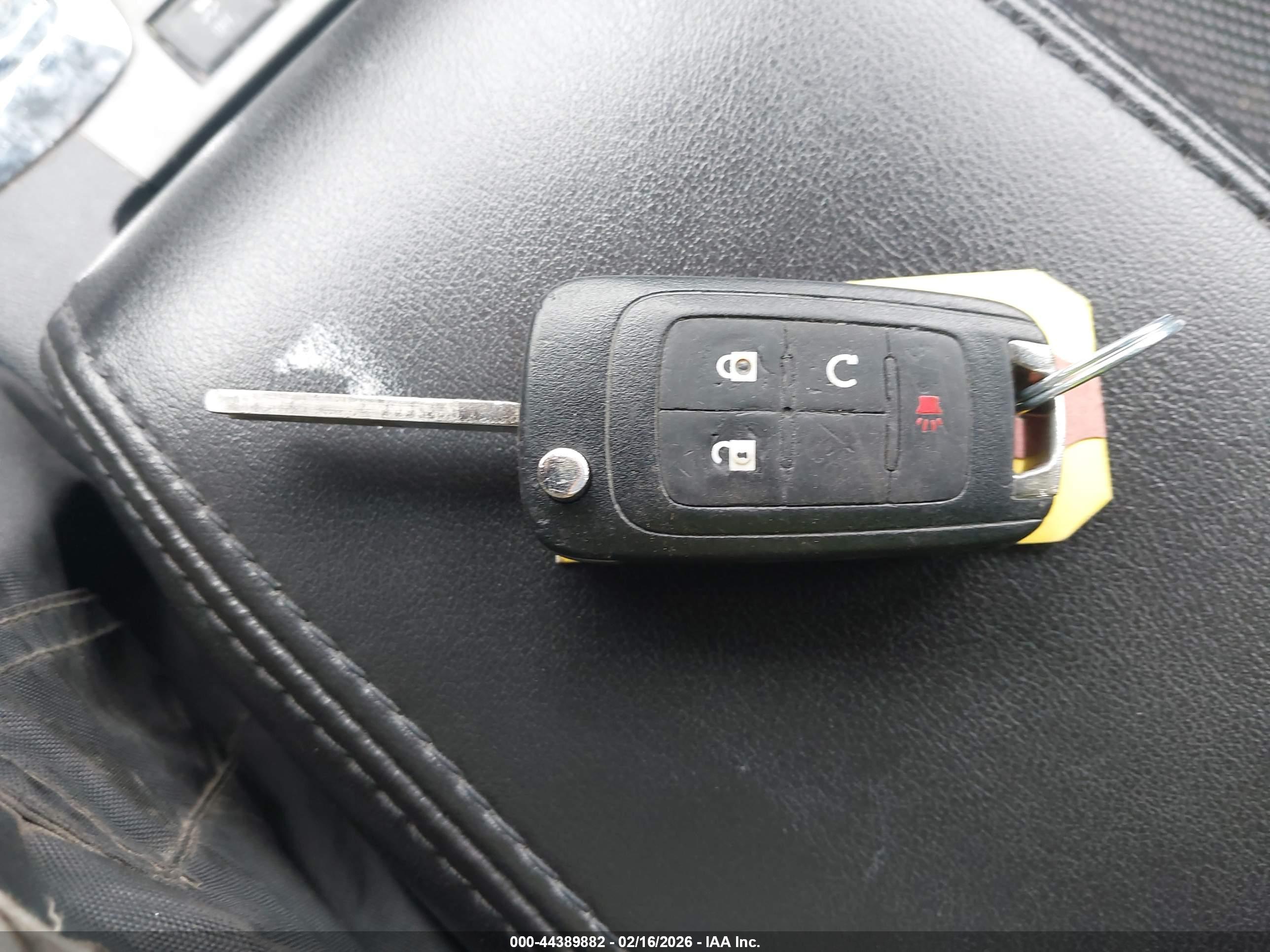 CHEVROLET EQUINOX image 11