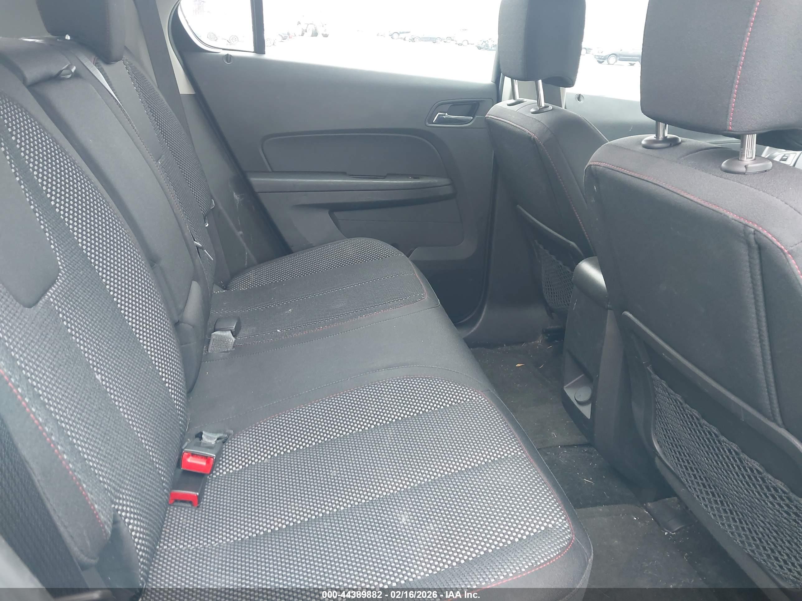 CHEVROLET EQUINOX image 8