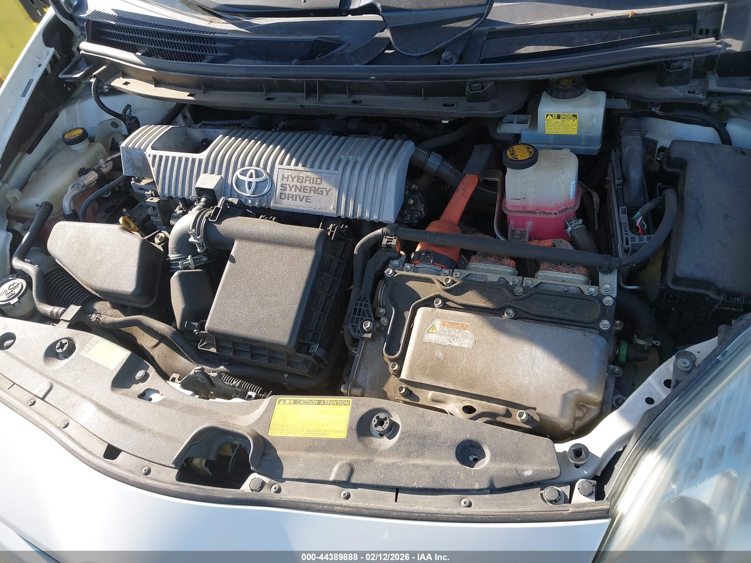 TOYOTA PRIUS image 10
