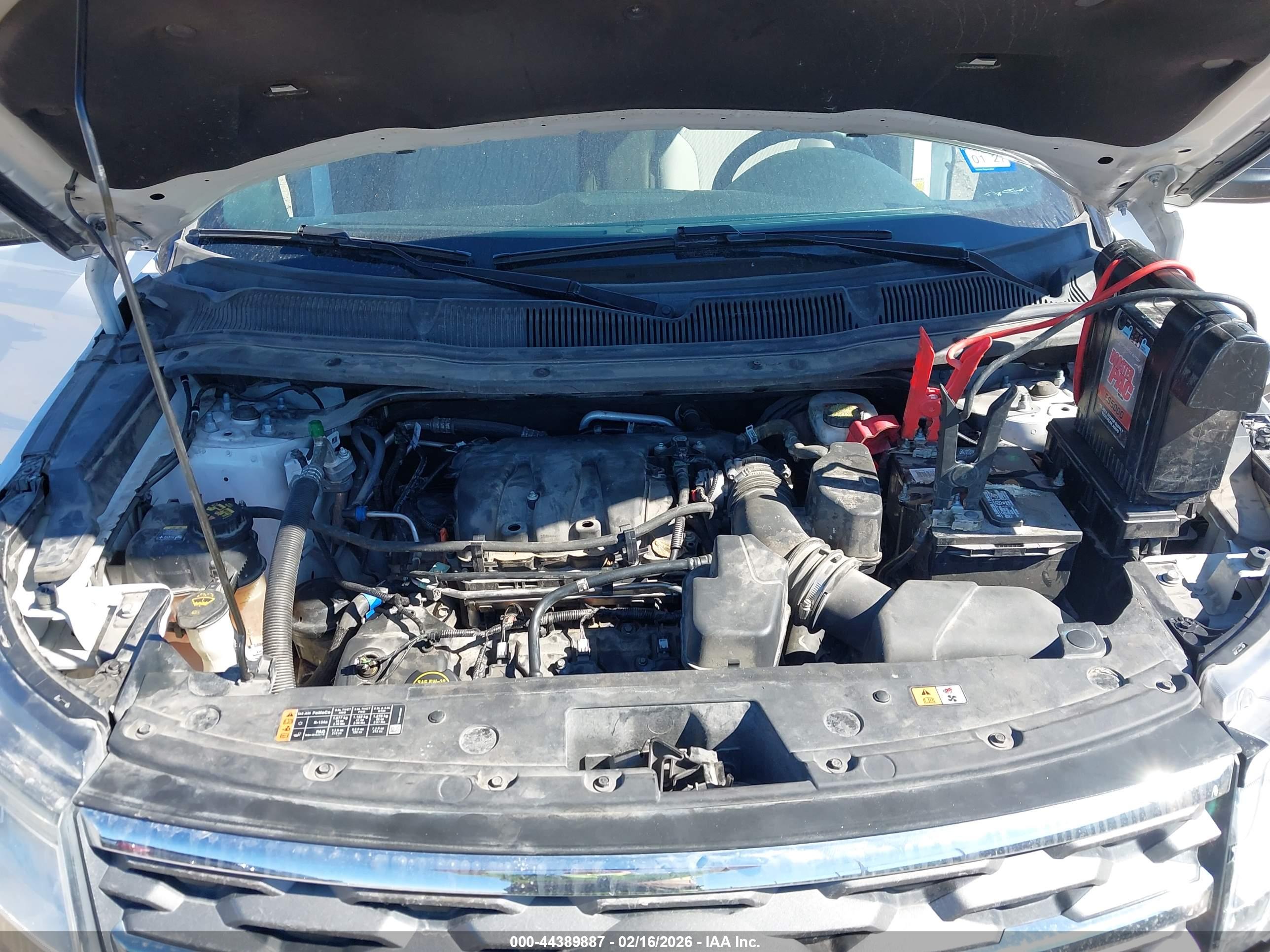 FORD EXPLORER image 10