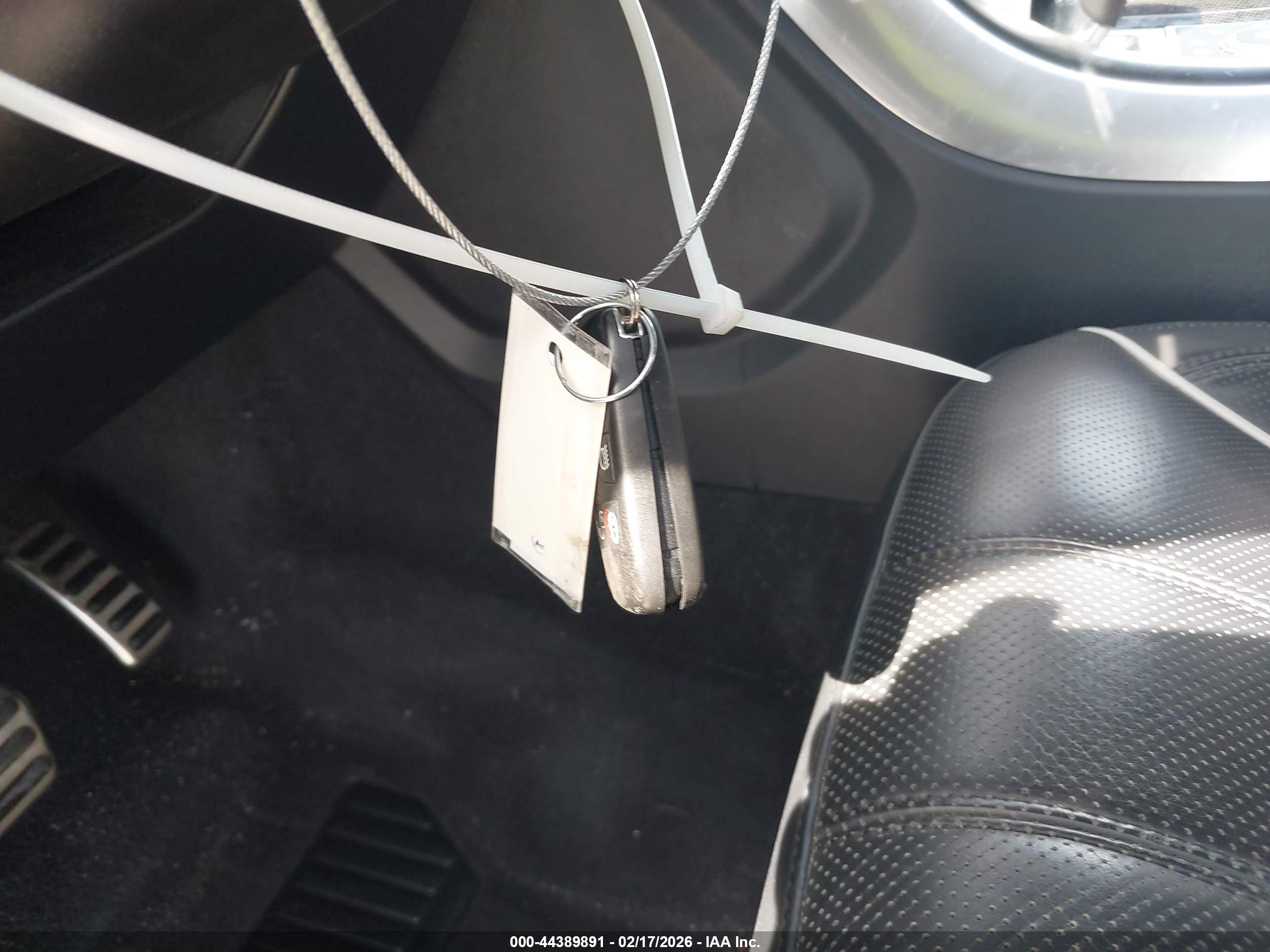LAND ROVER image 11