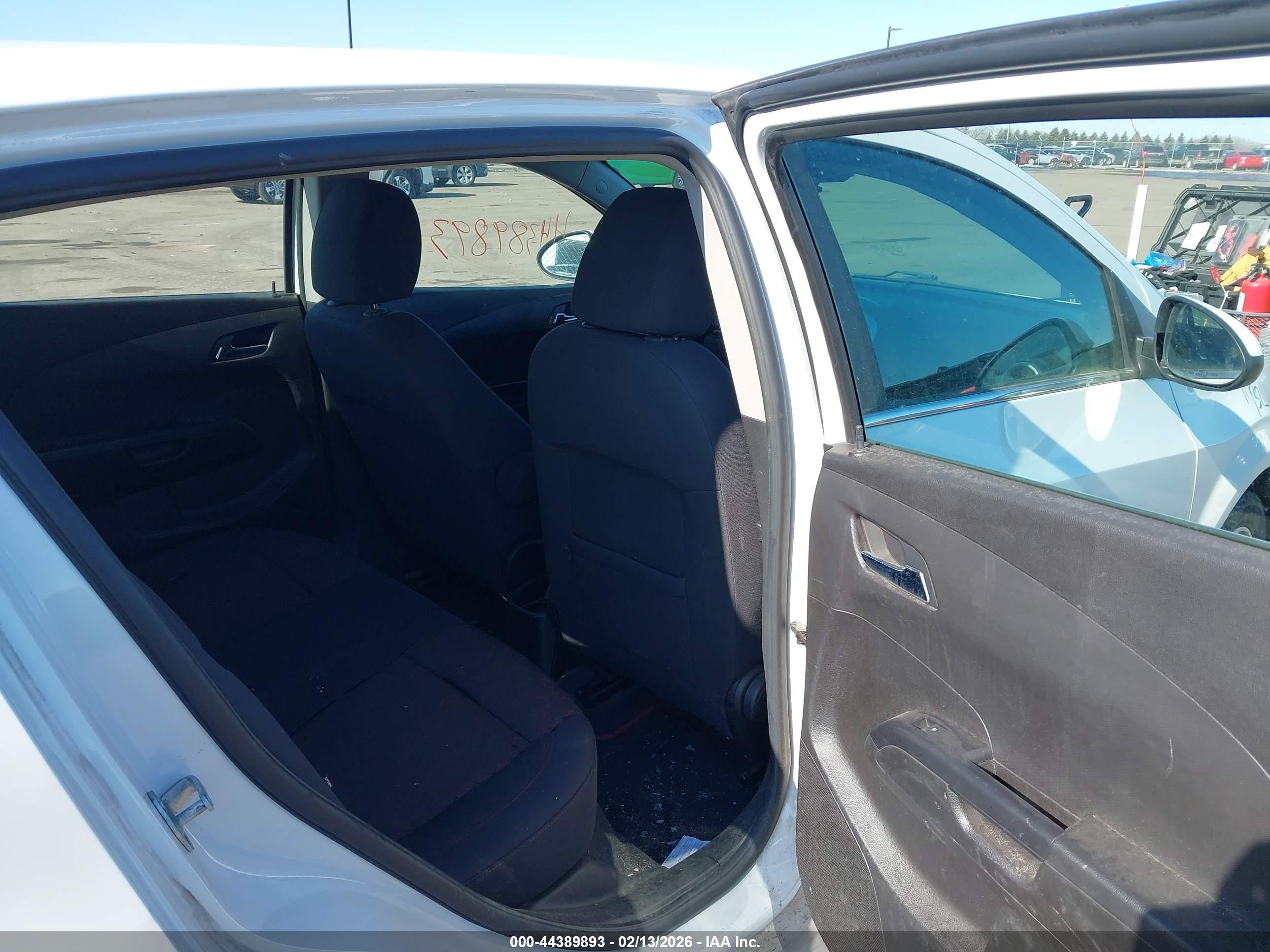 CHEVROLET SONIC image 8