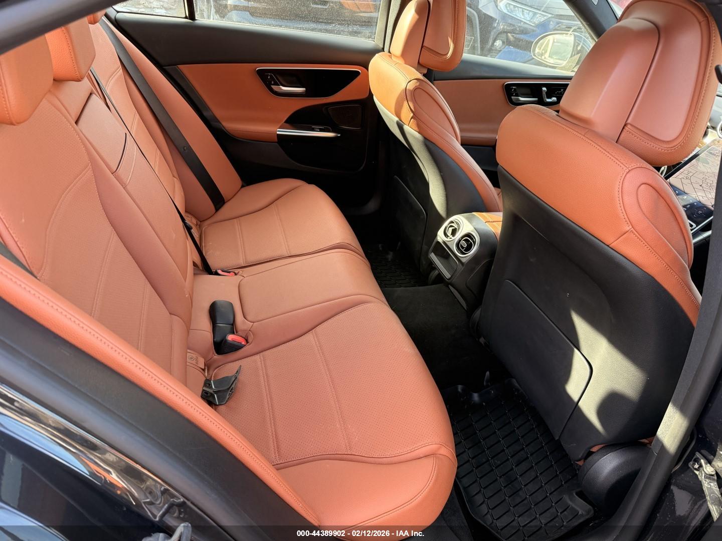 MERCEDES-BENZ C image 8