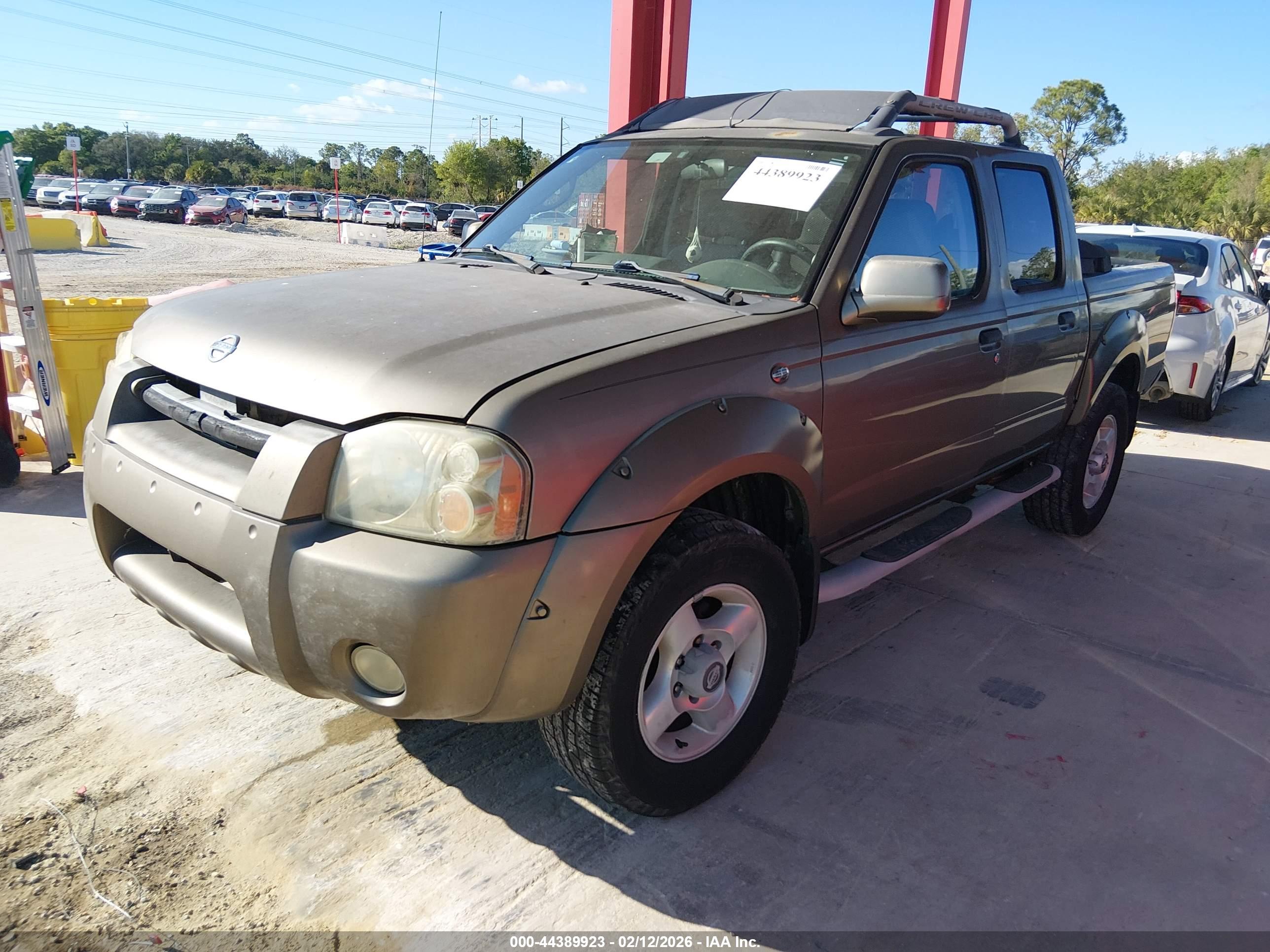 NISSAN FRONTIER image 2