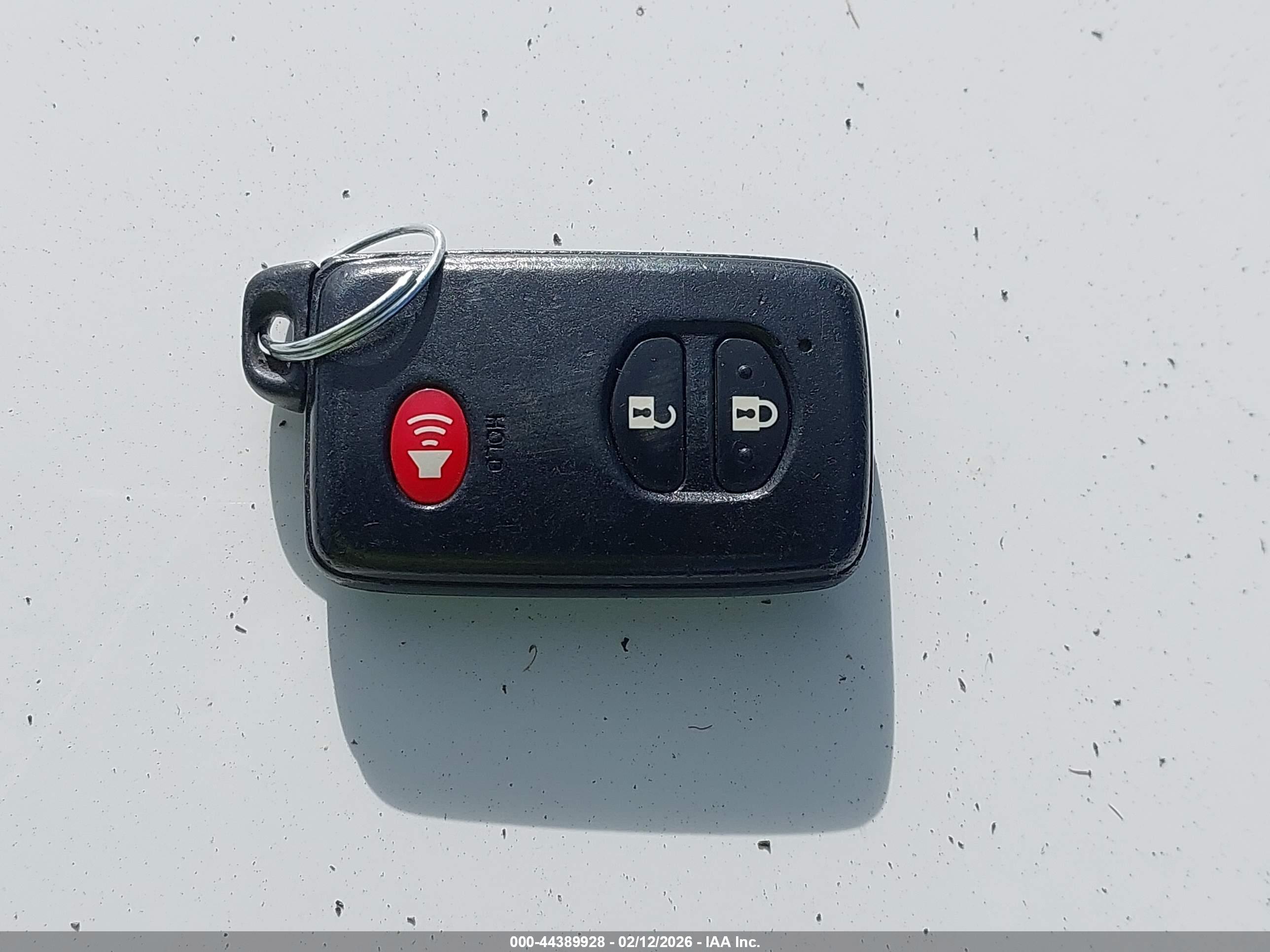 TOYOTA PRIUS image 11