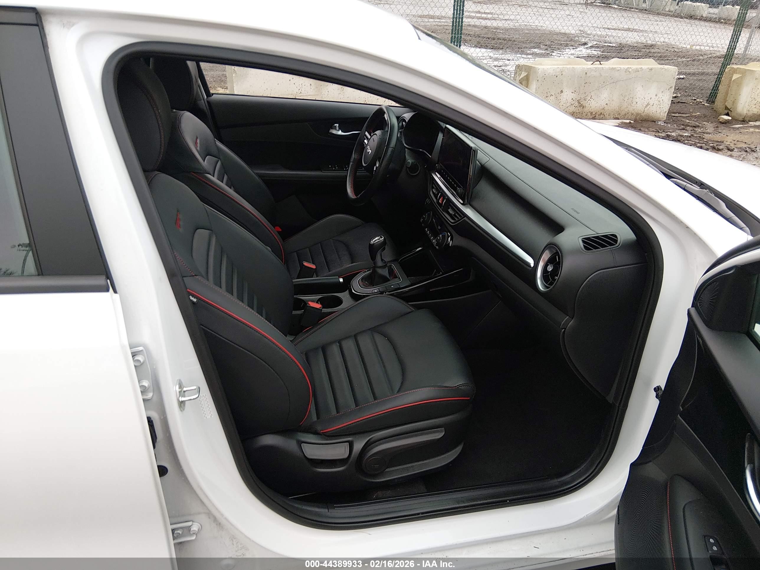 KIA FORTE image 5