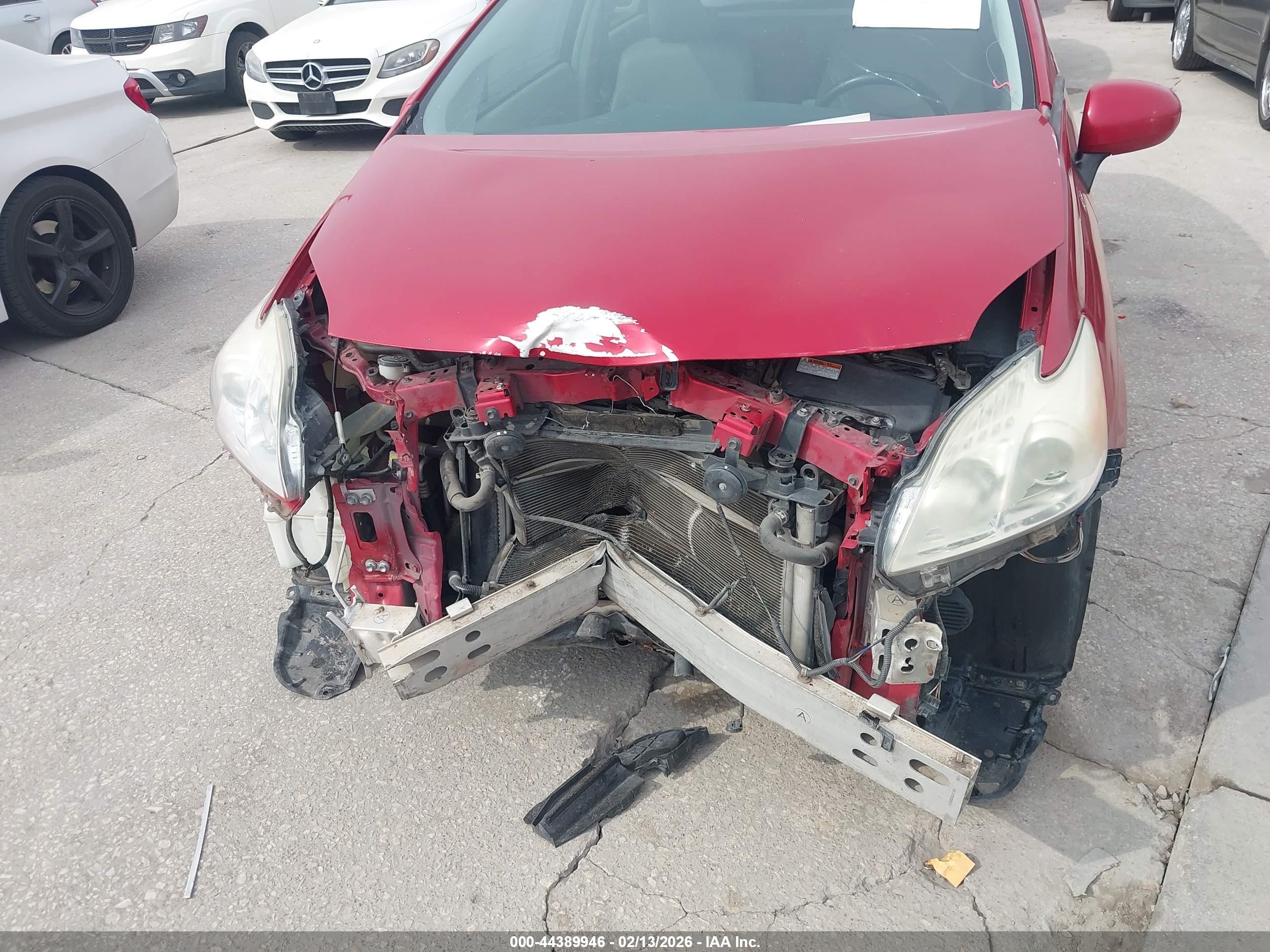 TOYOTA PRIUS image 6